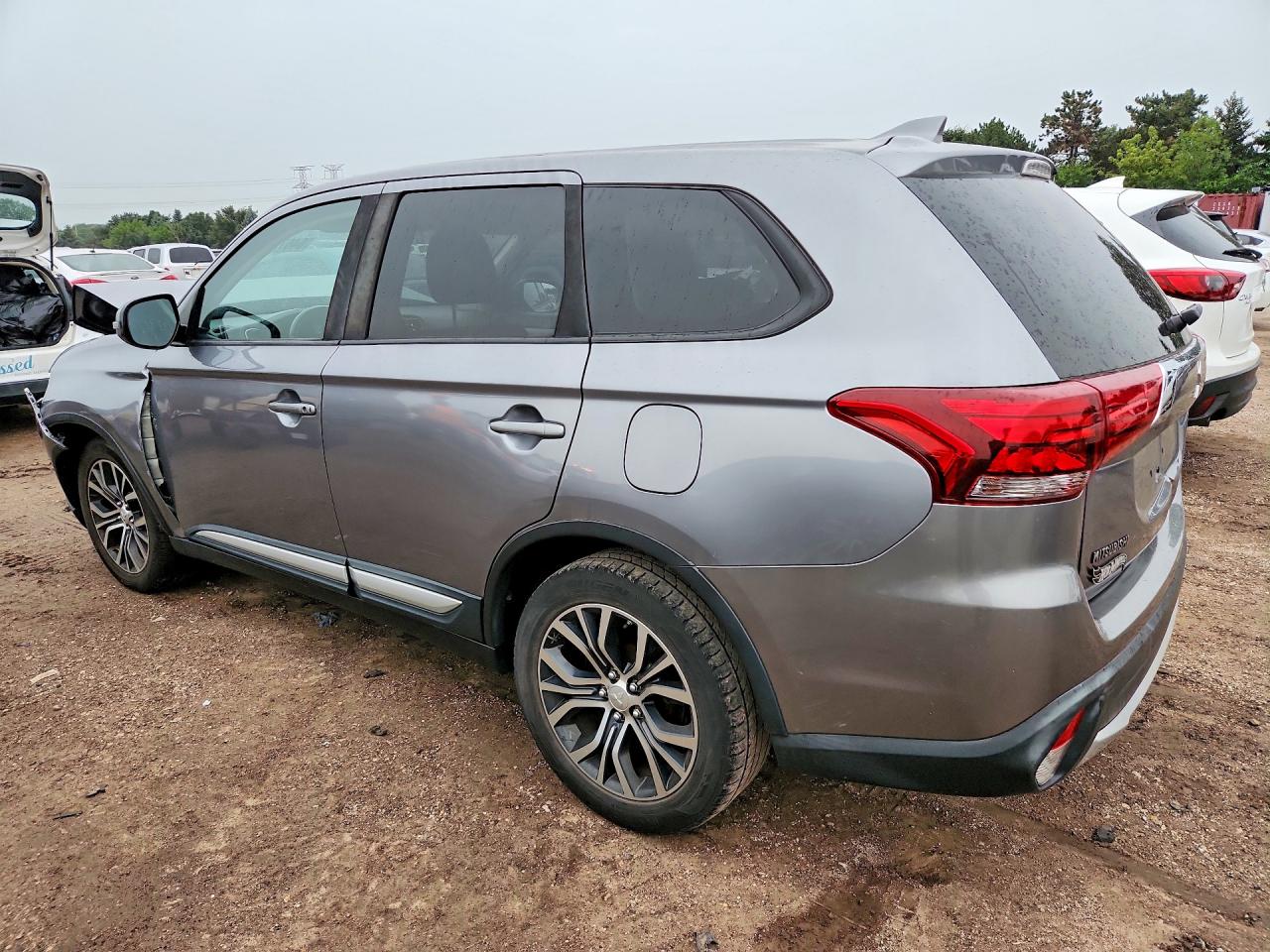 2017 Mitsubishi Outlander Se Gray vin: JA4AD3A33HZ036446