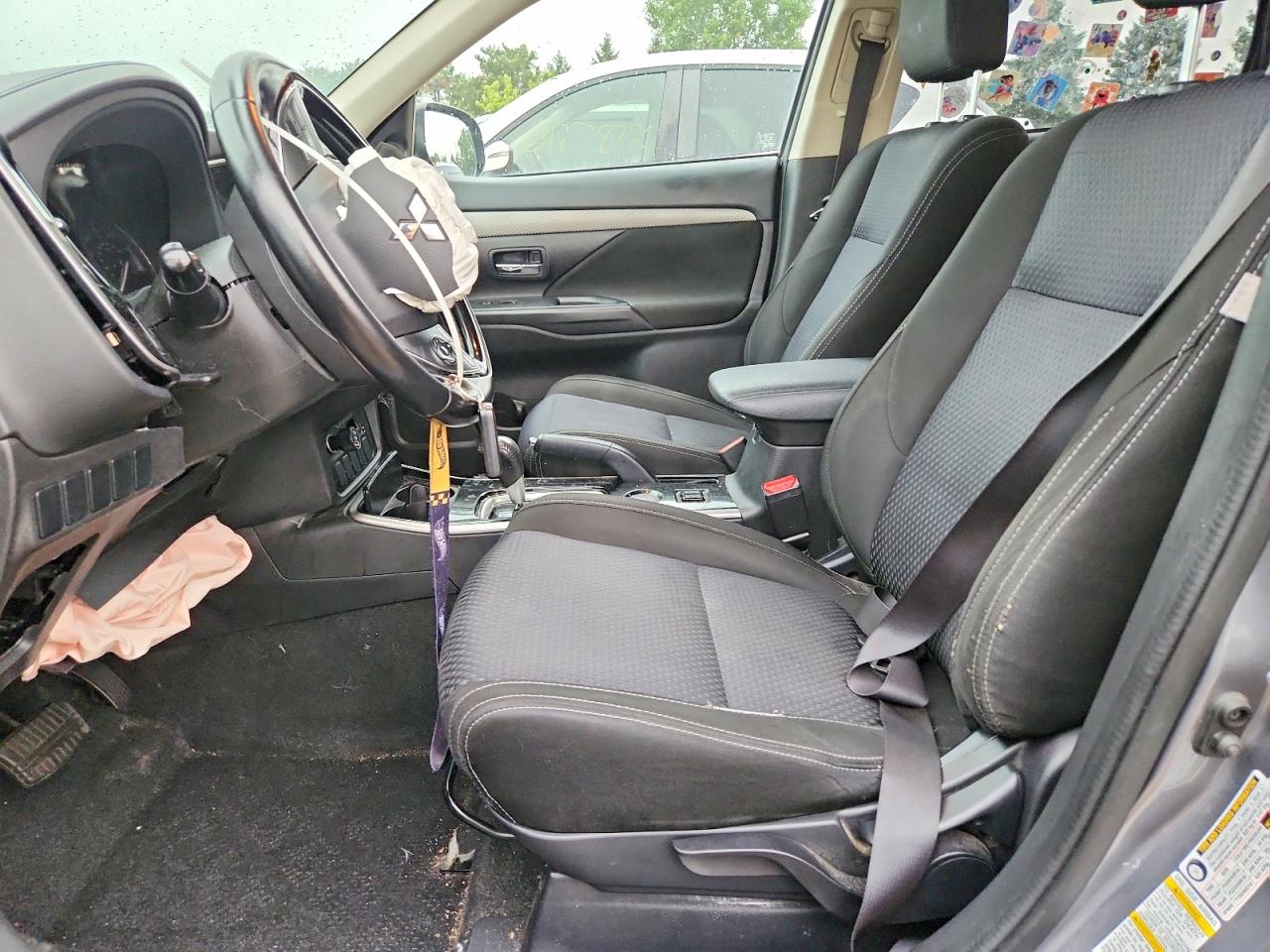 2017 Mitsubishi Outlander Se Gray vin: JA4AD3A33HZ036446