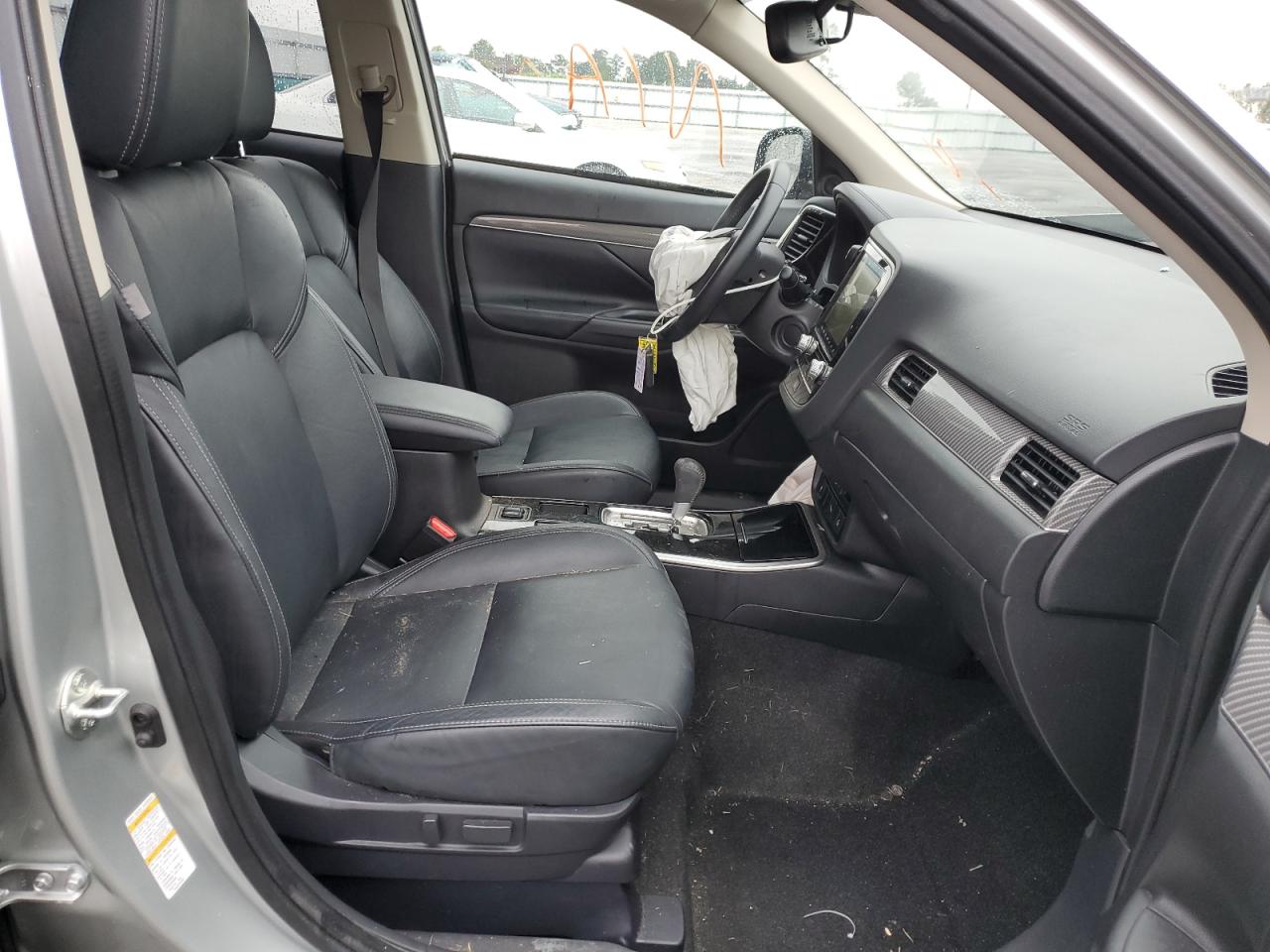 Price & History 2020 Mitsubishi Outlander Se 2.4l 4 vin