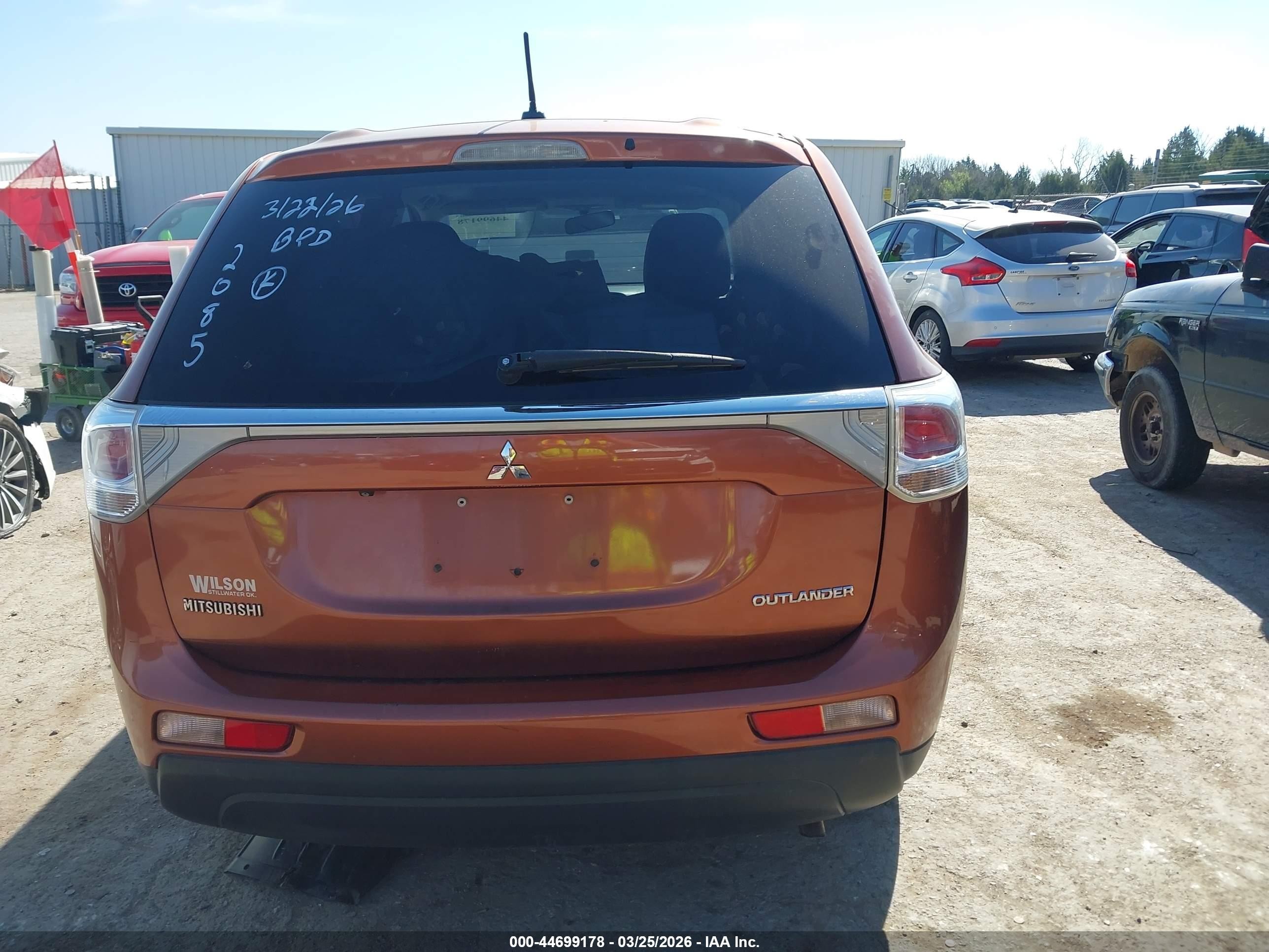 2014 Mitsubishi Outlander Se Orange vin: JA4AD3A34EZ012085