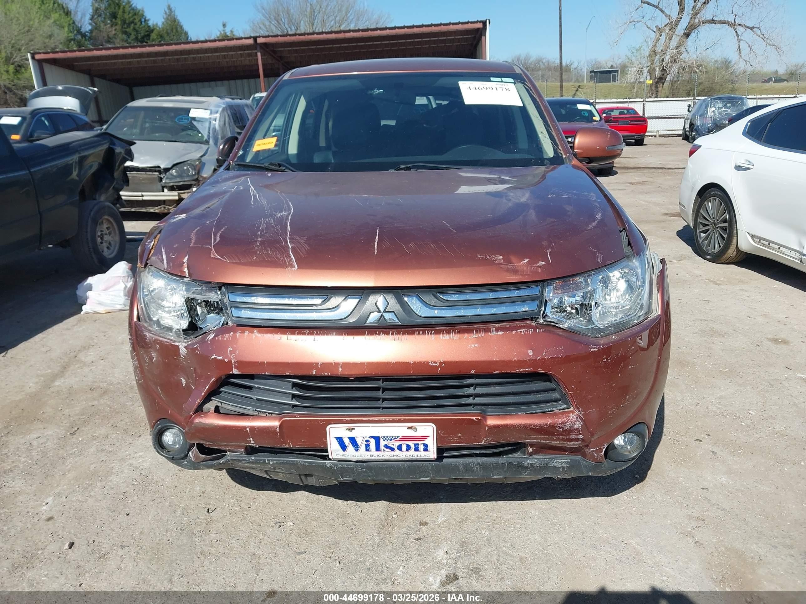 2014 Mitsubishi Outlander Se Orange vin: JA4AD3A34EZ012085