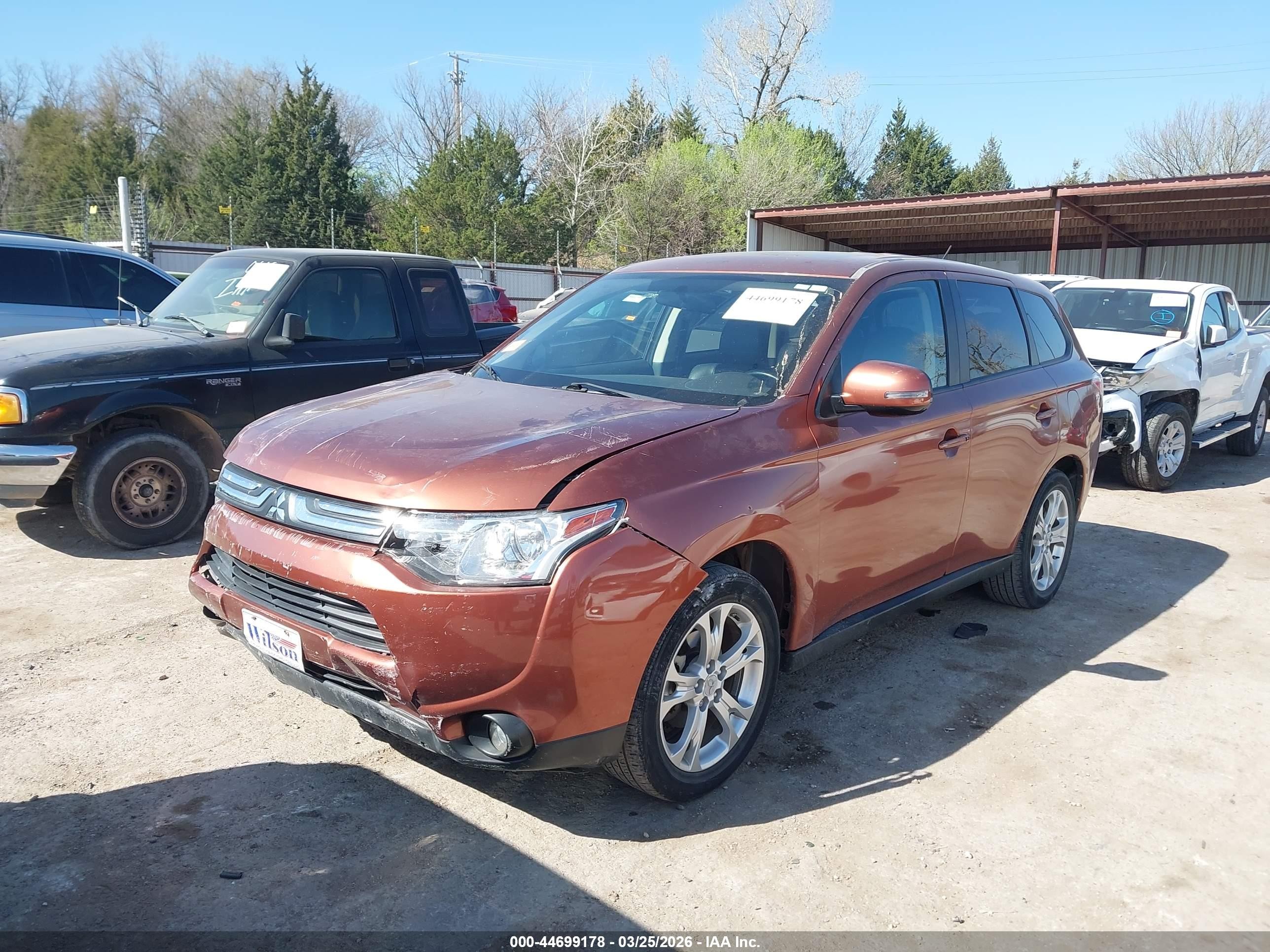 2014 Mitsubishi Outlander Se Orange vin: JA4AD3A34EZ012085
