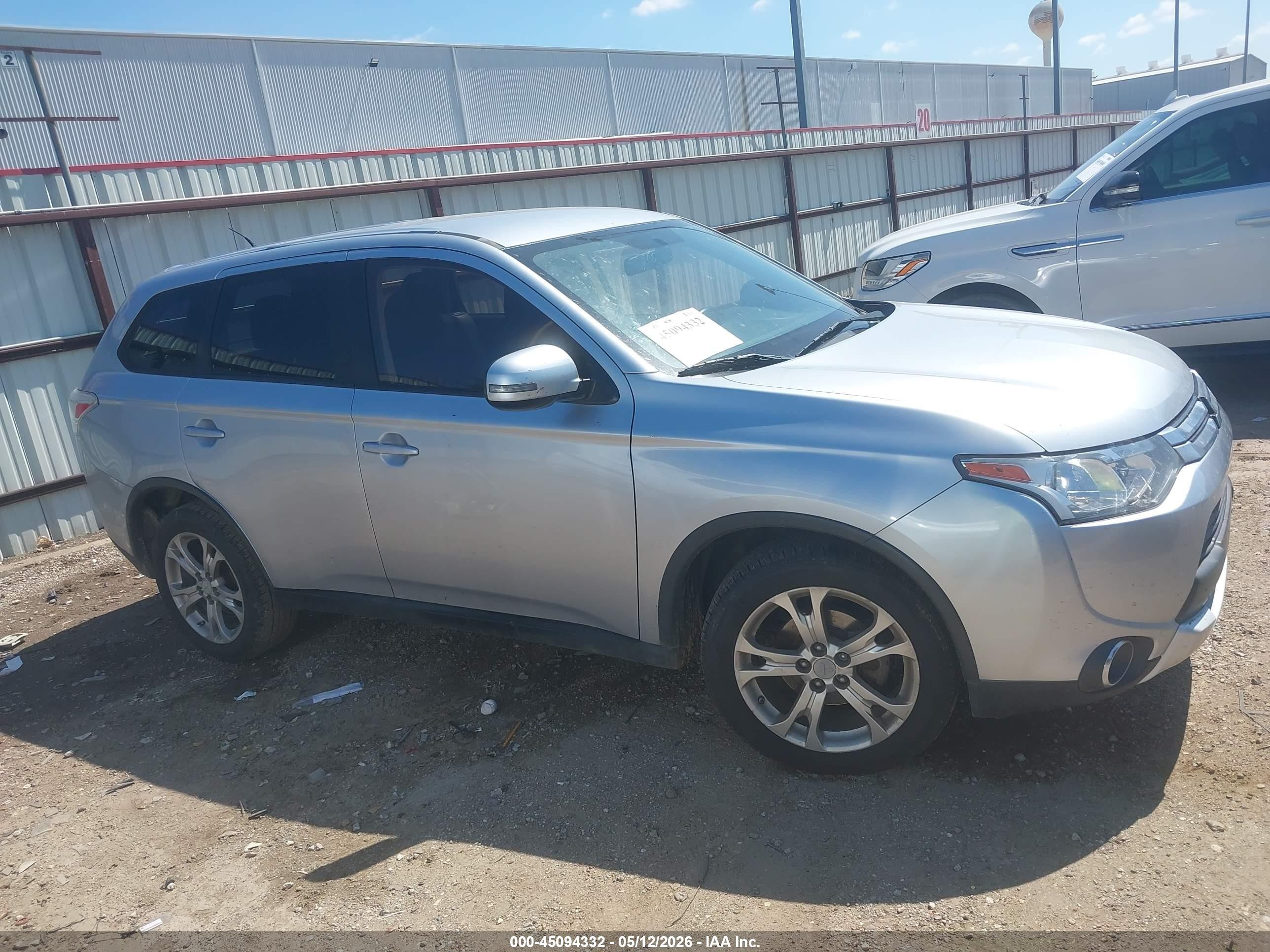 2015 Mitsubishi Outlander Se Silver vin: JA4AD3A34FZ005770