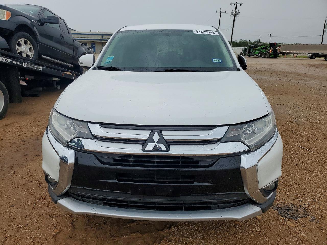 2016 Mitsubishi Outlander Se/sel White vin: JA4AD3A34GZ009755