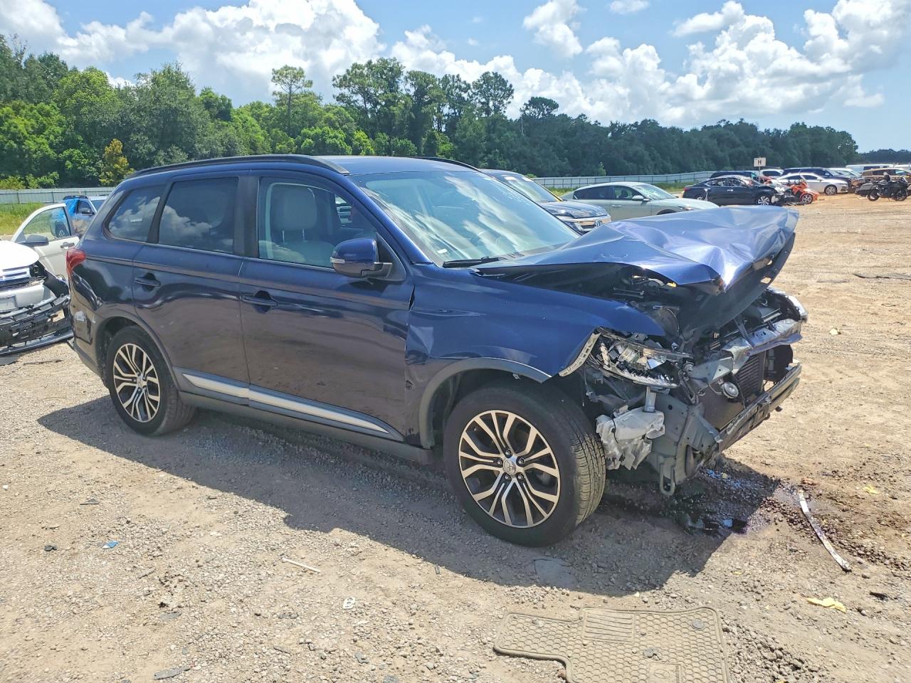 2016 Mitsubishi Outlander Se Blue vin: JA4AD3A34GZ054498