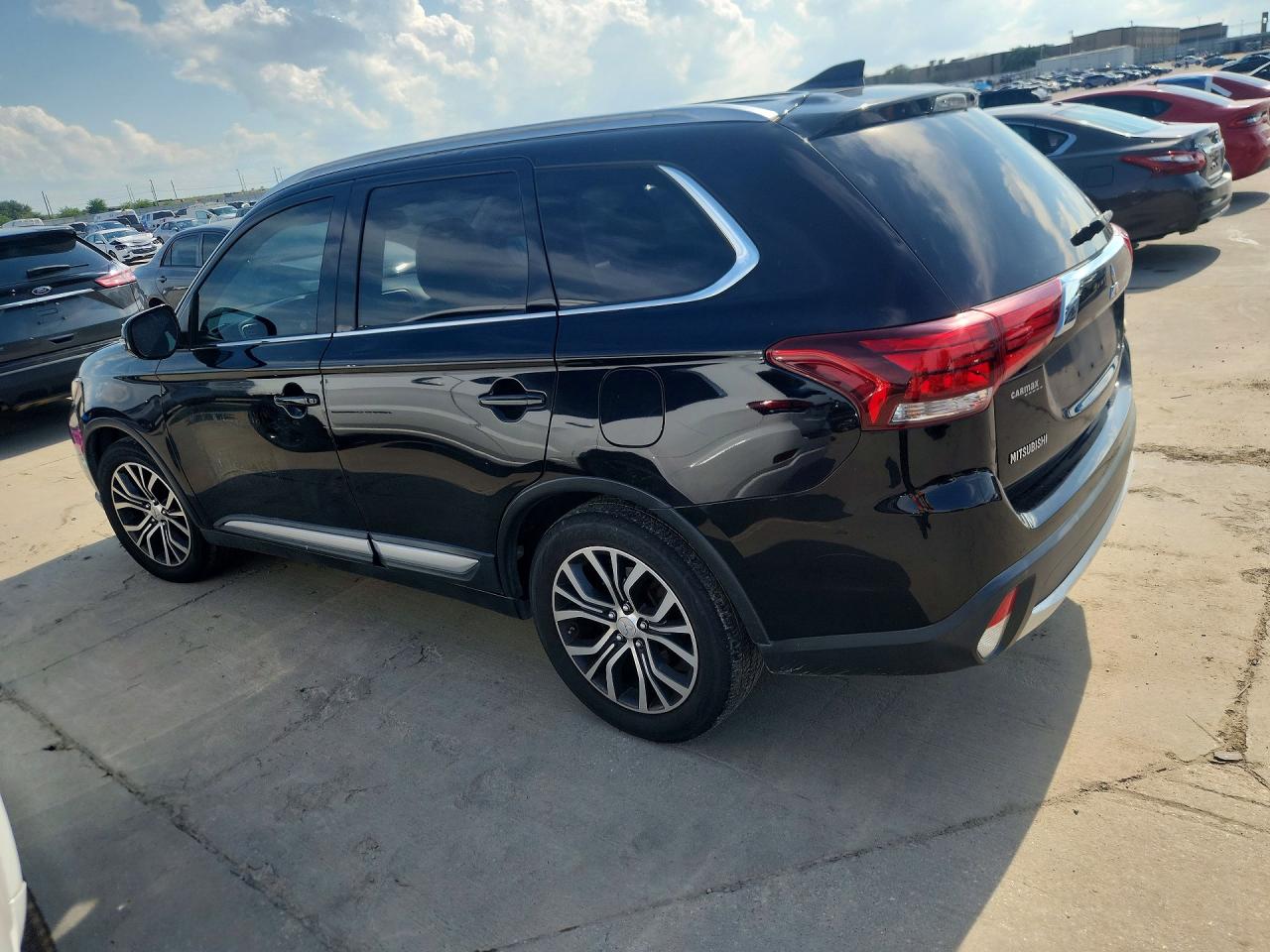 2017 Mitsubishi Outlander Se Black vin: JA4AD3A34HZ053787