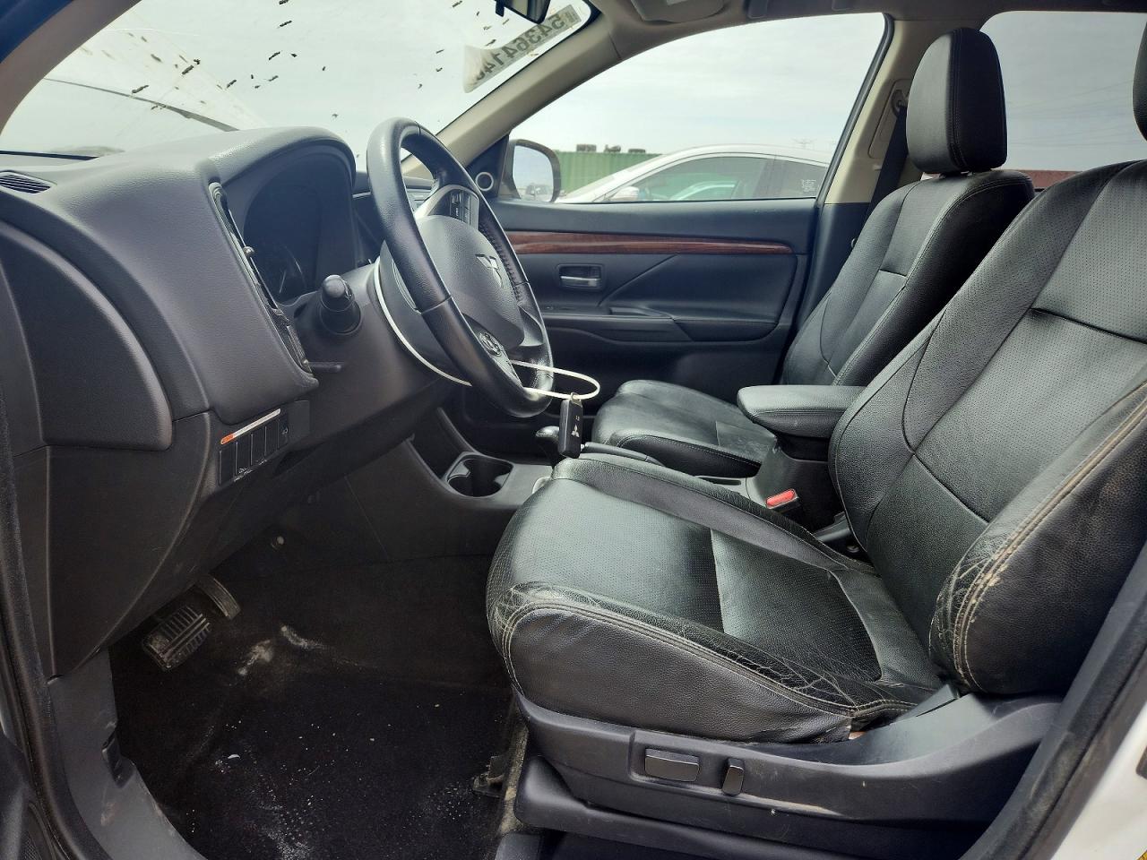 2014 Mitsubishi Outlander Se White vin: JA4AD3A35EZ013536