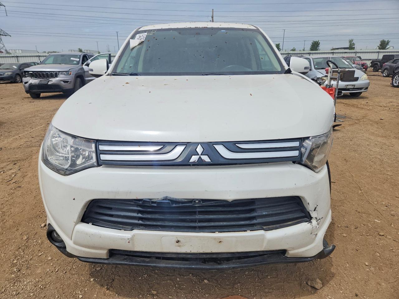 2014 Mitsubishi Outlander Se White vin: JA4AD3A35EZ013536