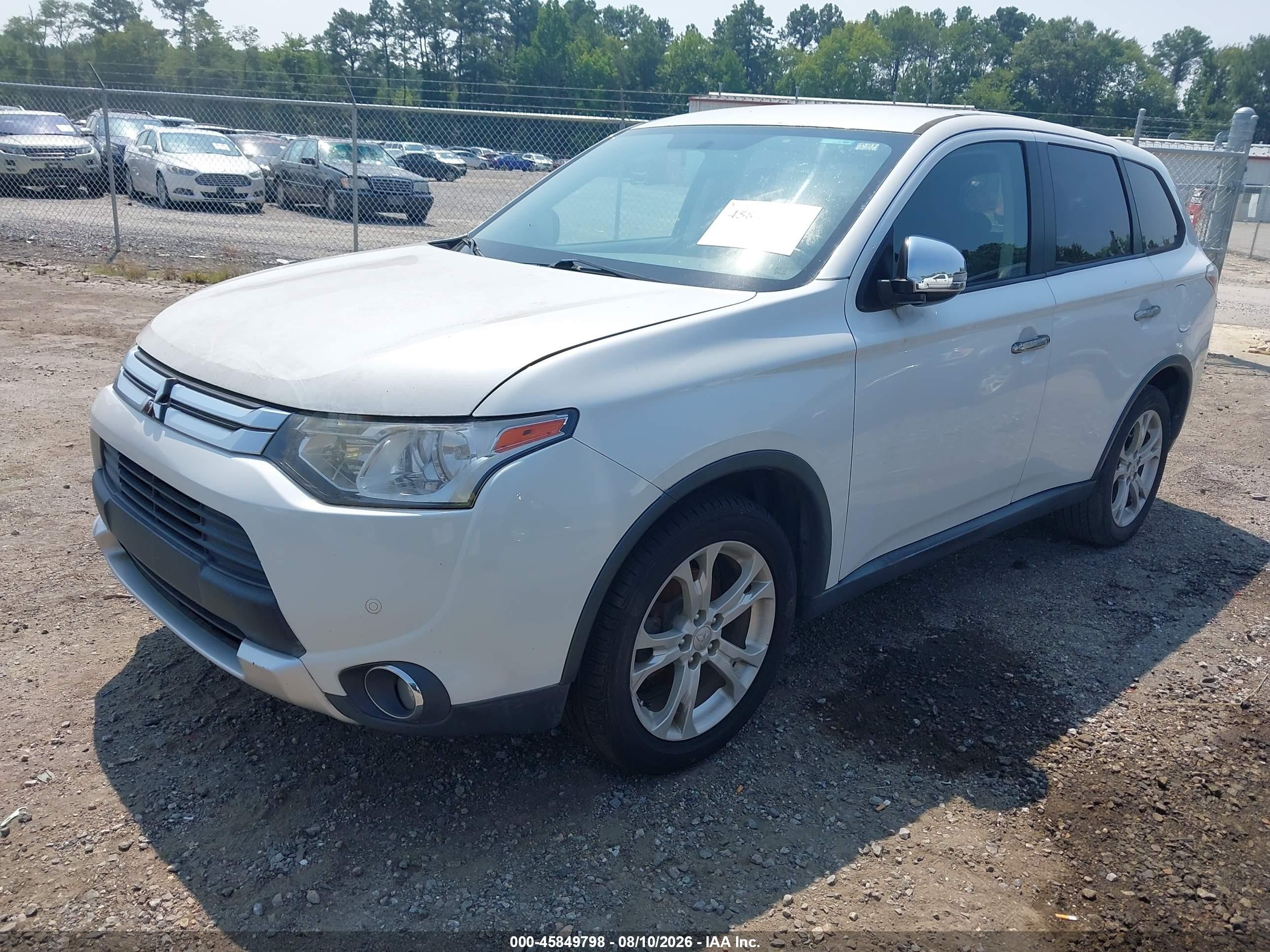 2015 Mitsubishi Outlander Se White vin: JA4AD3A35FZ000920