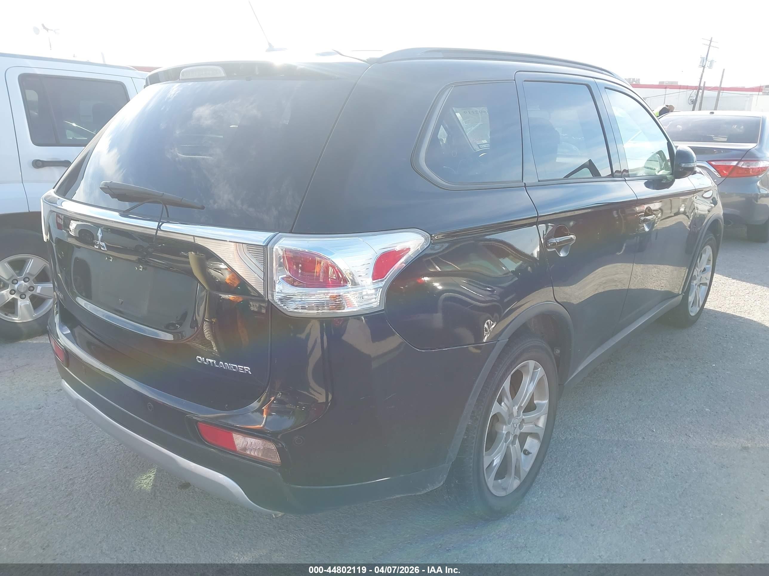 2015 Mitsubishi Outlander Se Black vin: JA4AD3A35FZ002148