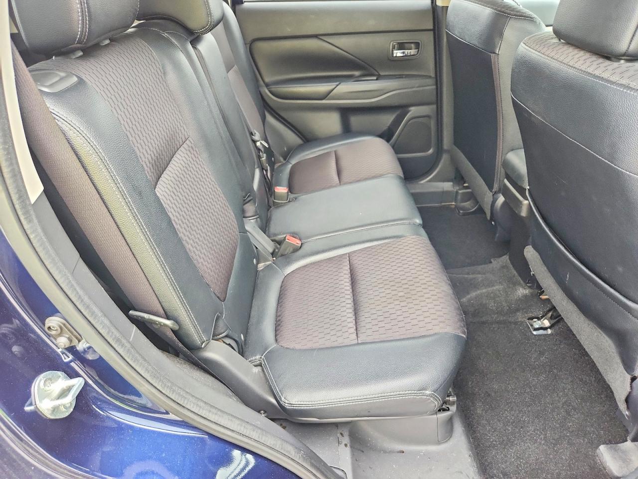 2015 Mitsubishi Outlander Se Blue vin: JA4AD3A35FZ004790
