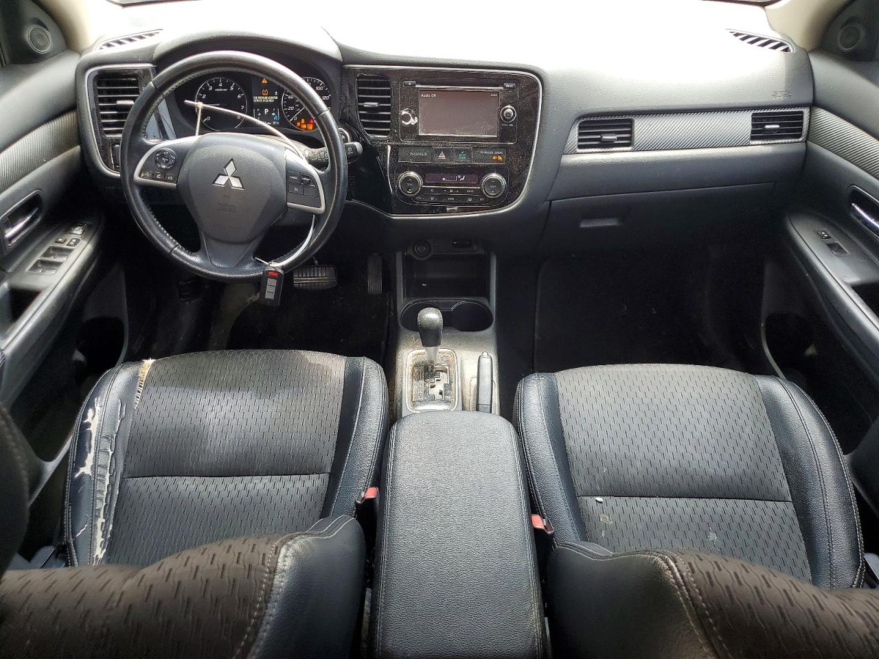 2015 Mitsubishi Outlander Se Orange vin: JA4AD3A35FZ008998