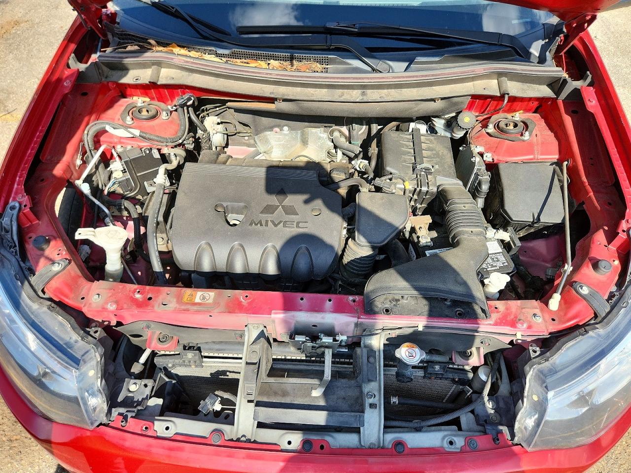 2015 Mitsubishi Outlander Se Red vin: JA4AD3A35FZ009021