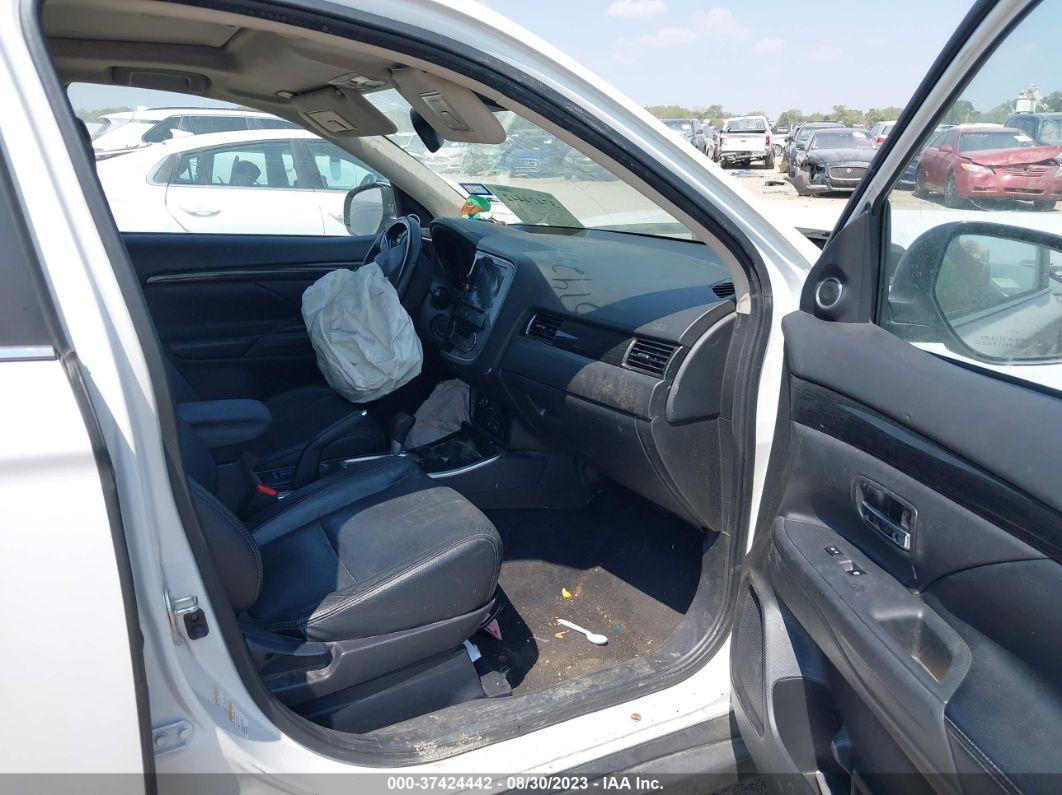 2017 Mitsubishi Outlander Se/sel Белый vin: JA4AD3A35HZ034665