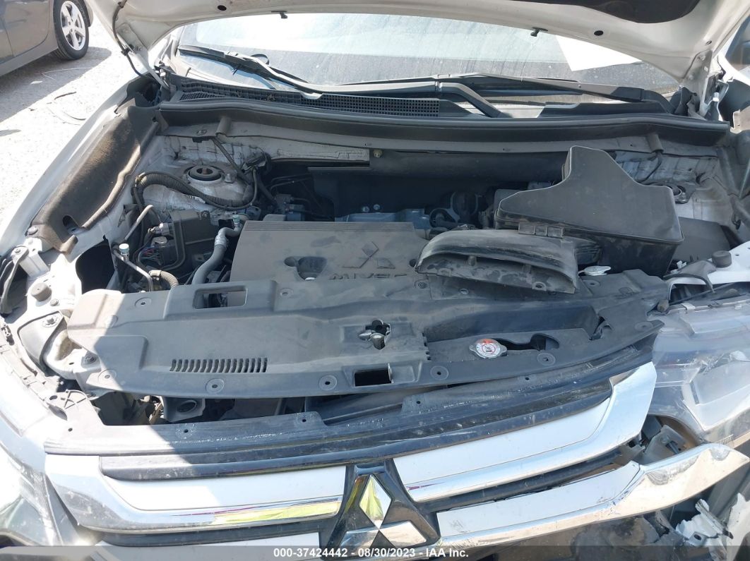 2017 Mitsubishi Outlander Se/sel Белый vin: JA4AD3A35HZ034665