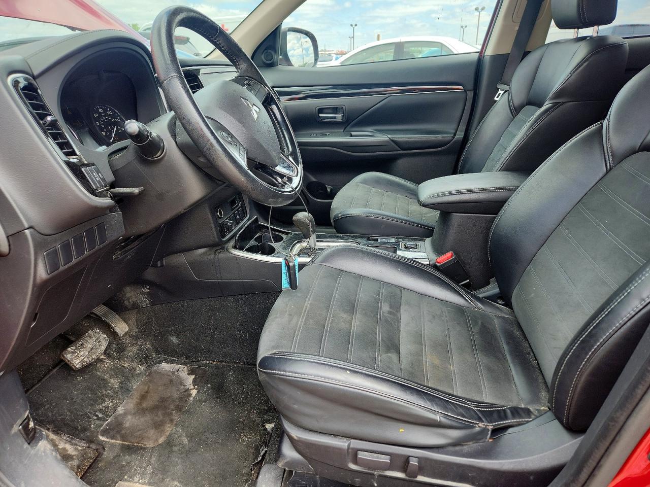 2019 Mitsubishi Outlander Se Red vin: JA4AD3A35KZ005853