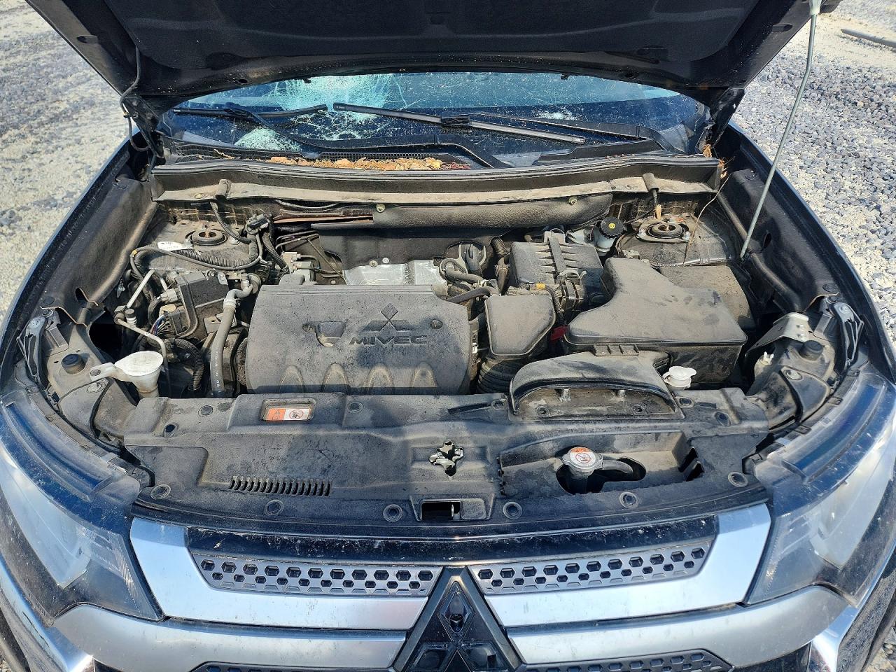 2019 Mitsubishi Outlander Se Черный vin: JA4AD3A35KZ017808