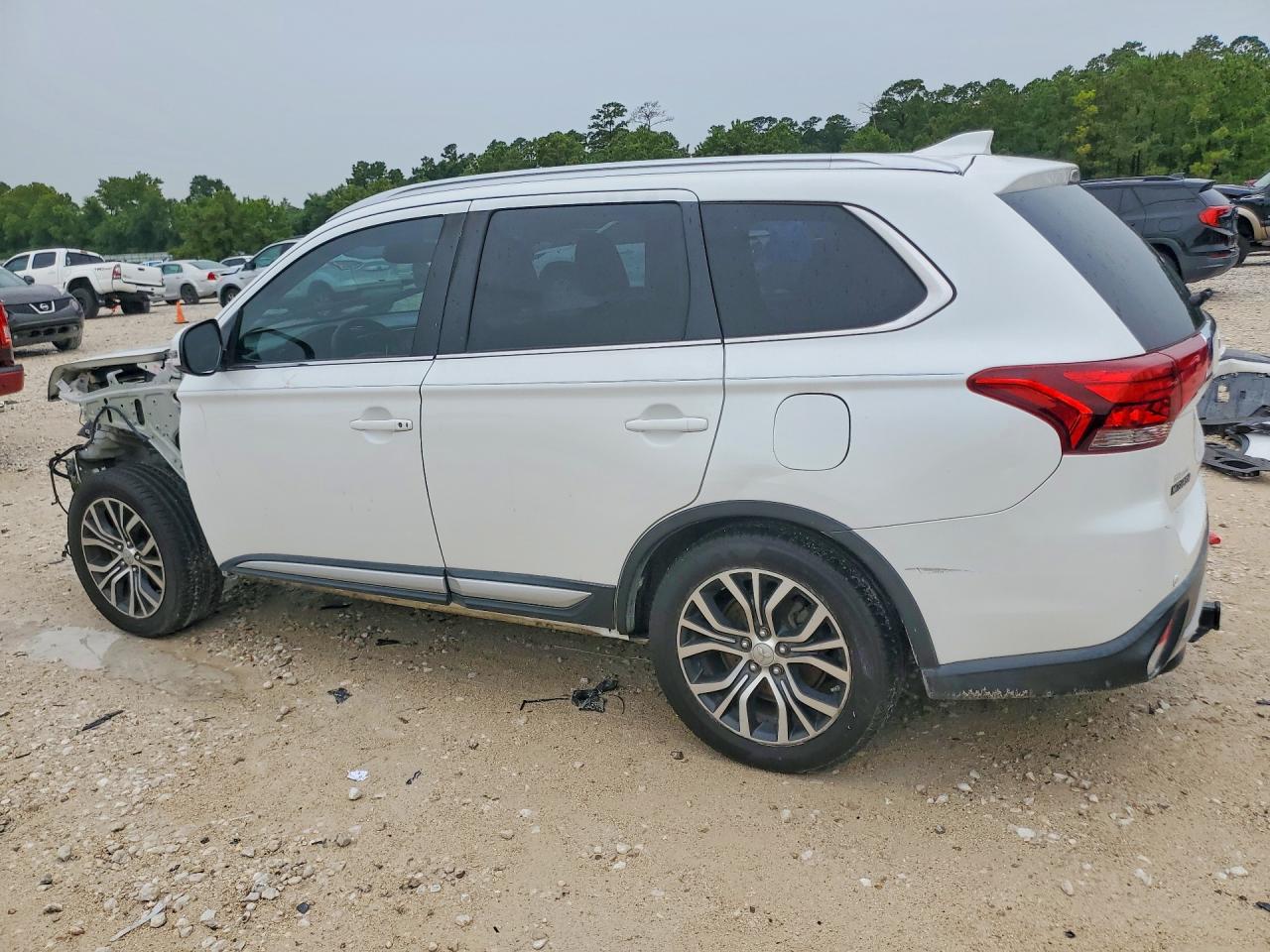 2017 Mitsubishi Outlander Se White vin: JA4AD3A36HZ028941