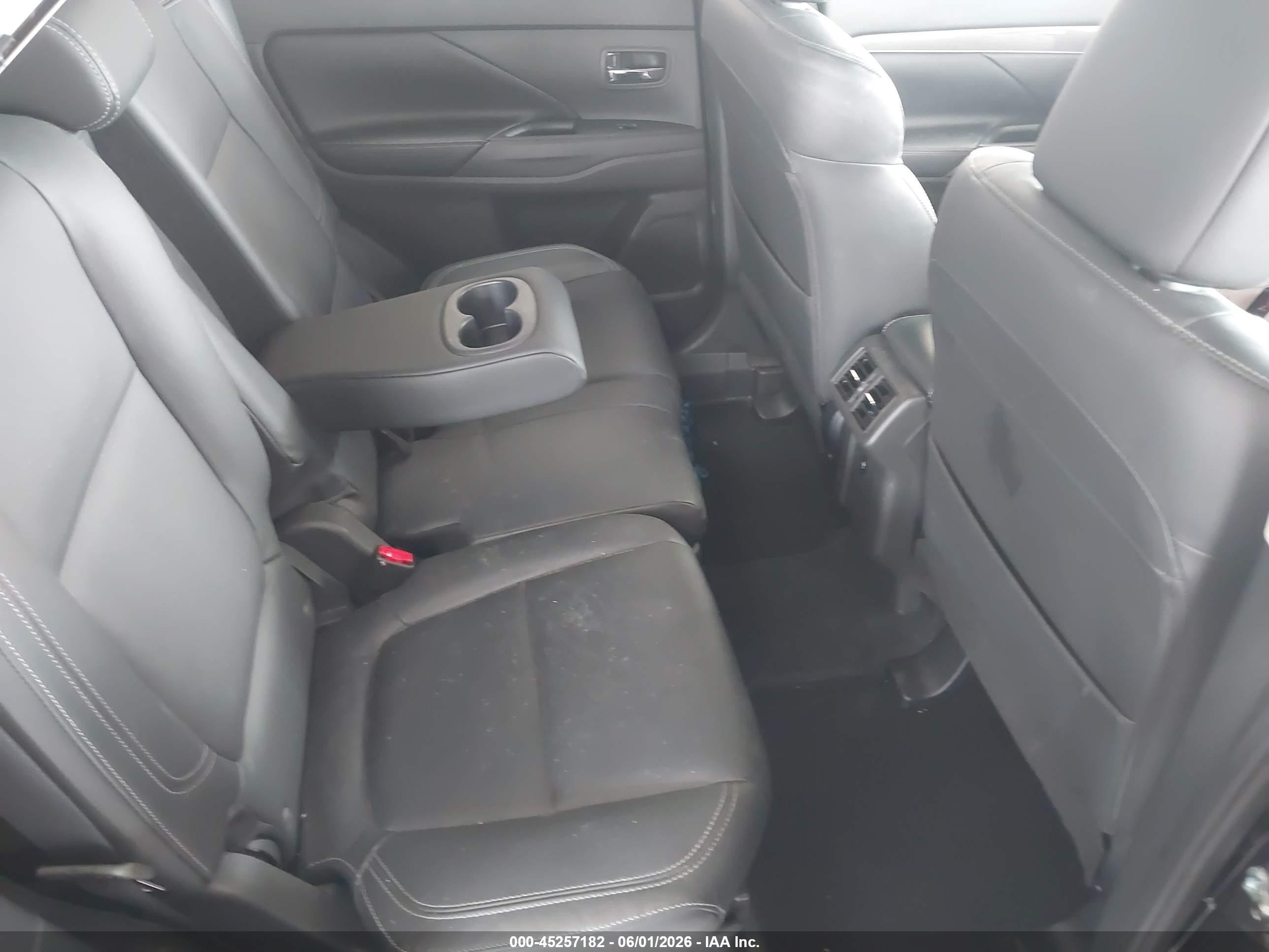 2019 Mitsubishi Outlander Sel Black vin: JA4AD3A36KZ014545