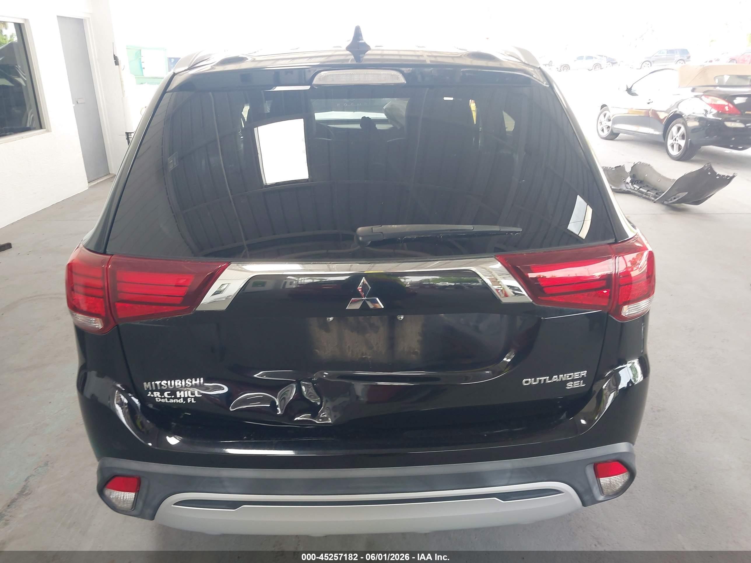 2019 Mitsubishi Outlander Sel Black vin: JA4AD3A36KZ014545