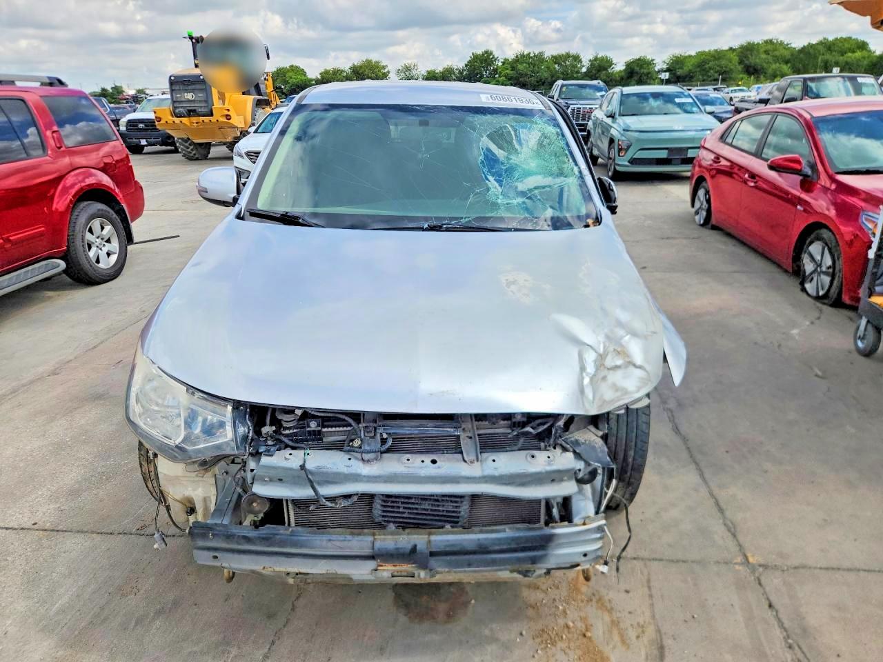 2014 Mitsubishi Outlander Se Silver vin: JA4AD3A37EZ001842