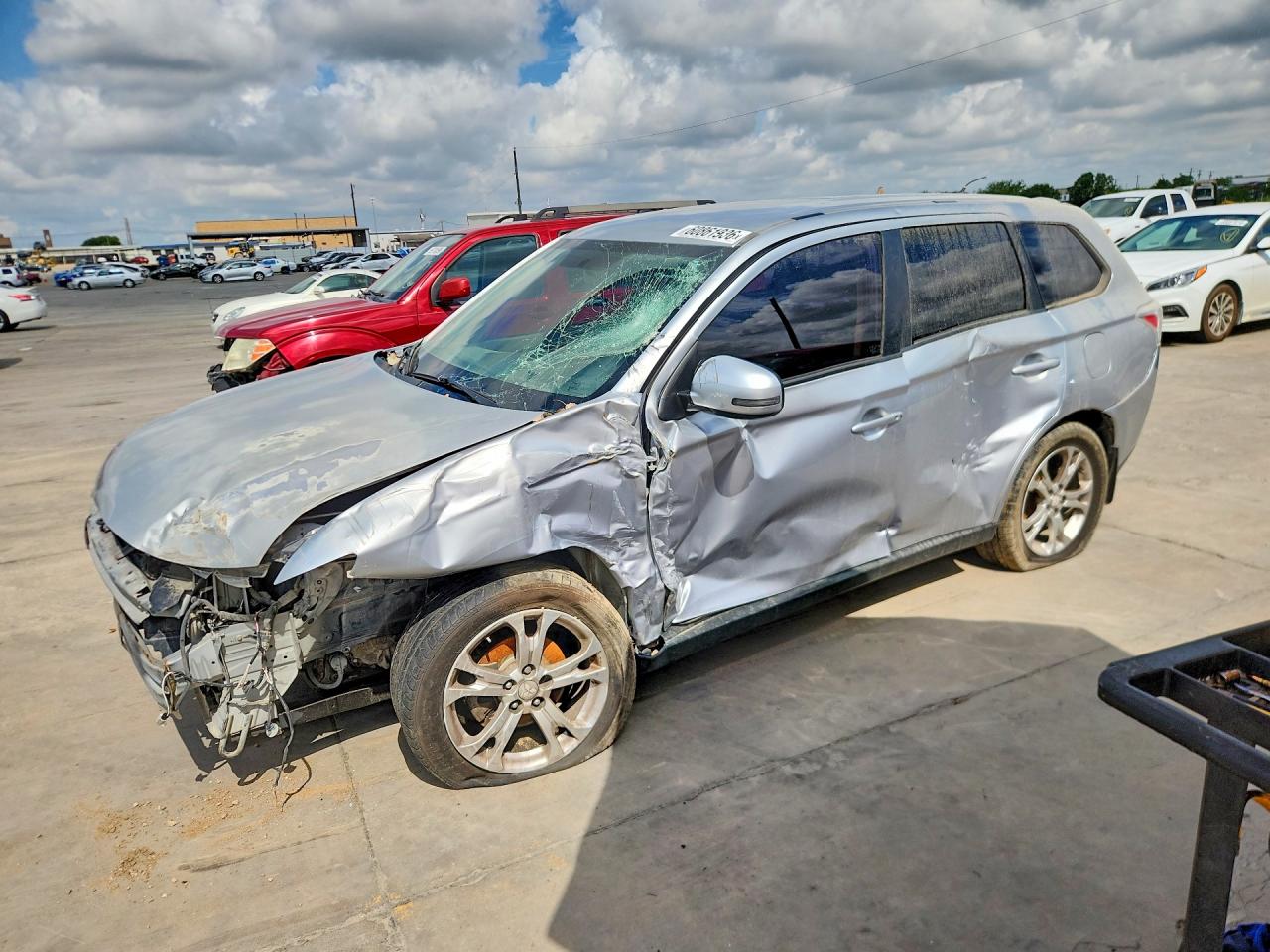 2014 Mitsubishi Outlander Se Silver vin: JA4AD3A37EZ001842
