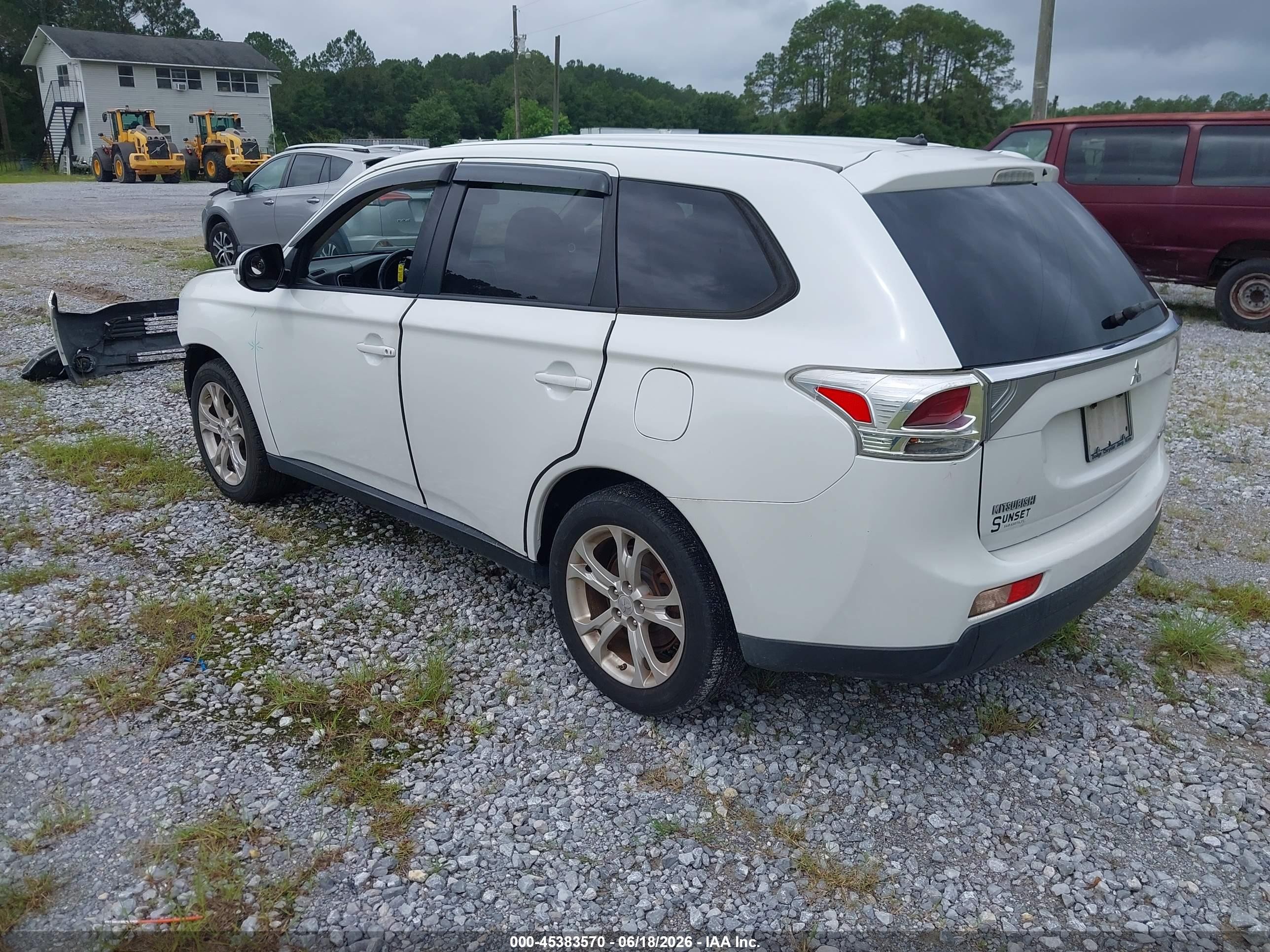 2014 Mitsubishi Outlander Se White vin: JA4AD3A37EZ009293