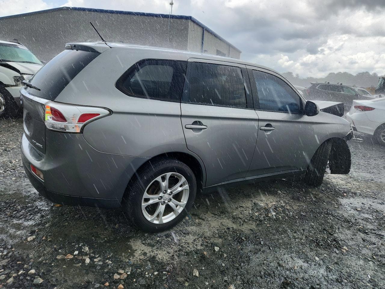 2014 Mitsubishi Outlander Se Gray vin: JA4AD3A37EZ013389
