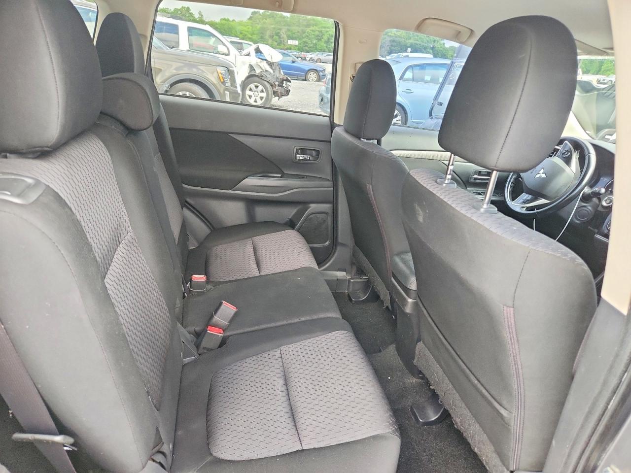 2014 Mitsubishi Outlander Se Gray vin: JA4AD3A37EZ013389