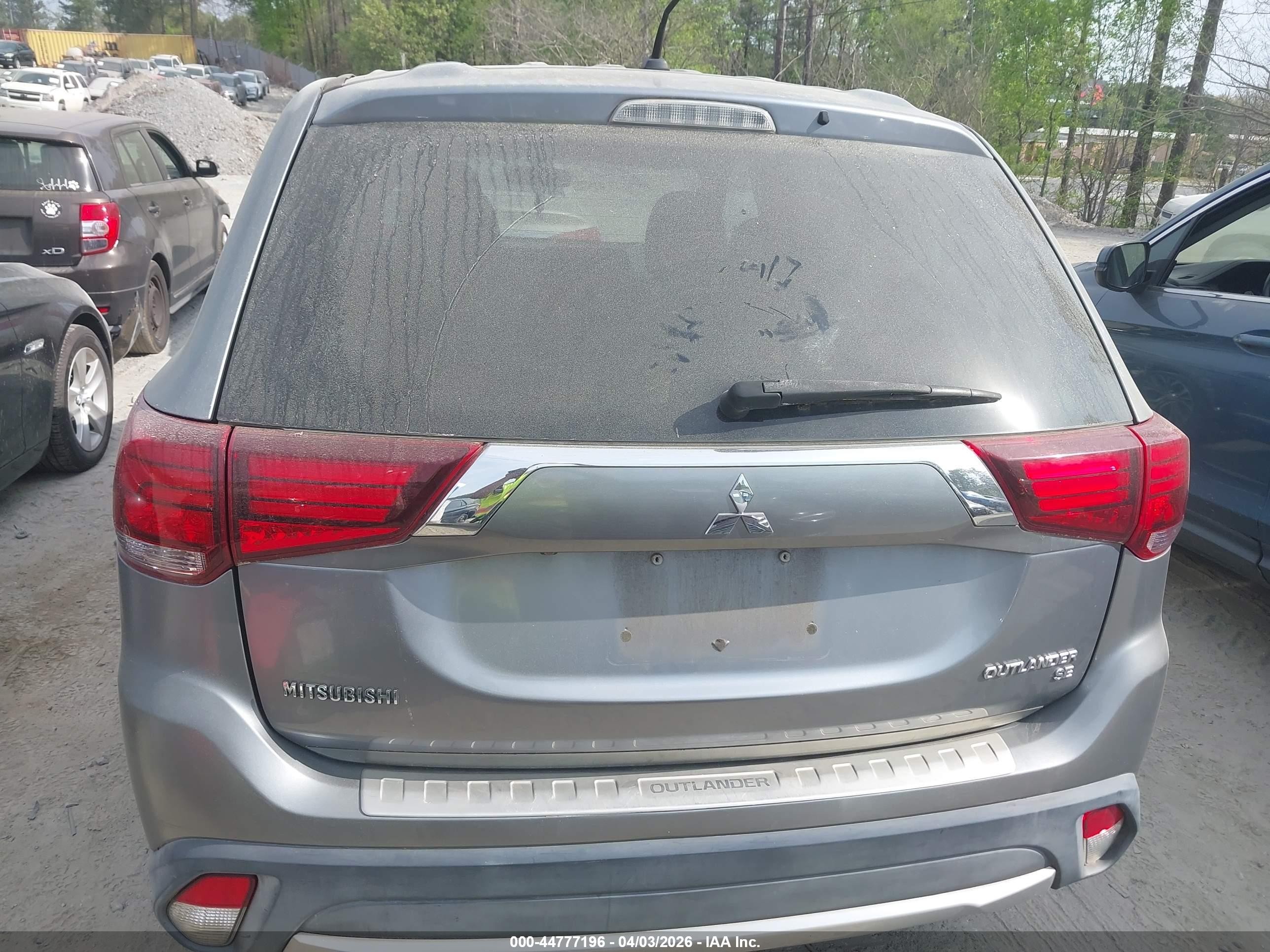 2016 Mitsubishi Outlander Se Серый vin: JA4AD3A37GZ007532