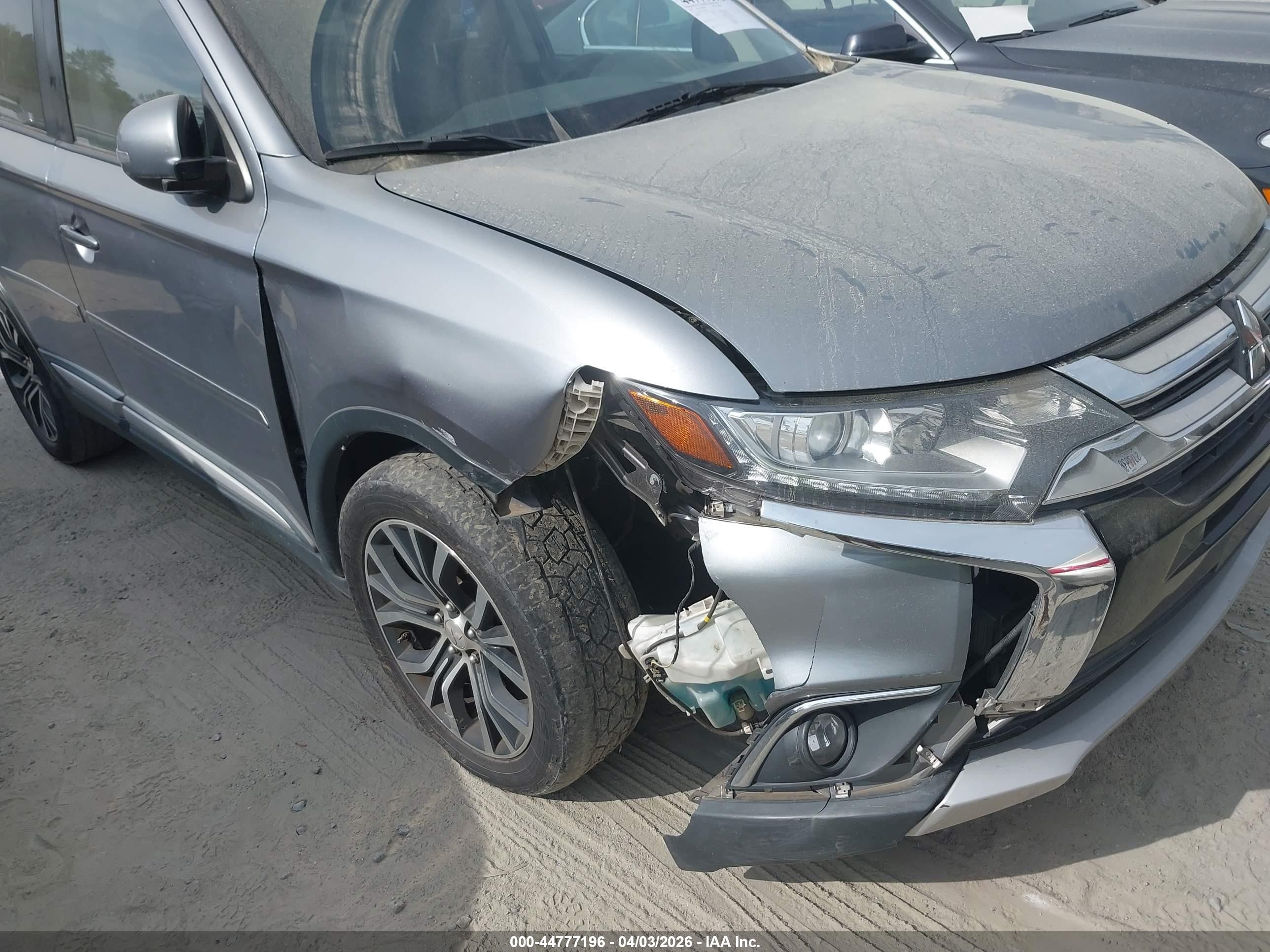 2016 Mitsubishi Outlander Se Серый vin: JA4AD3A37GZ007532