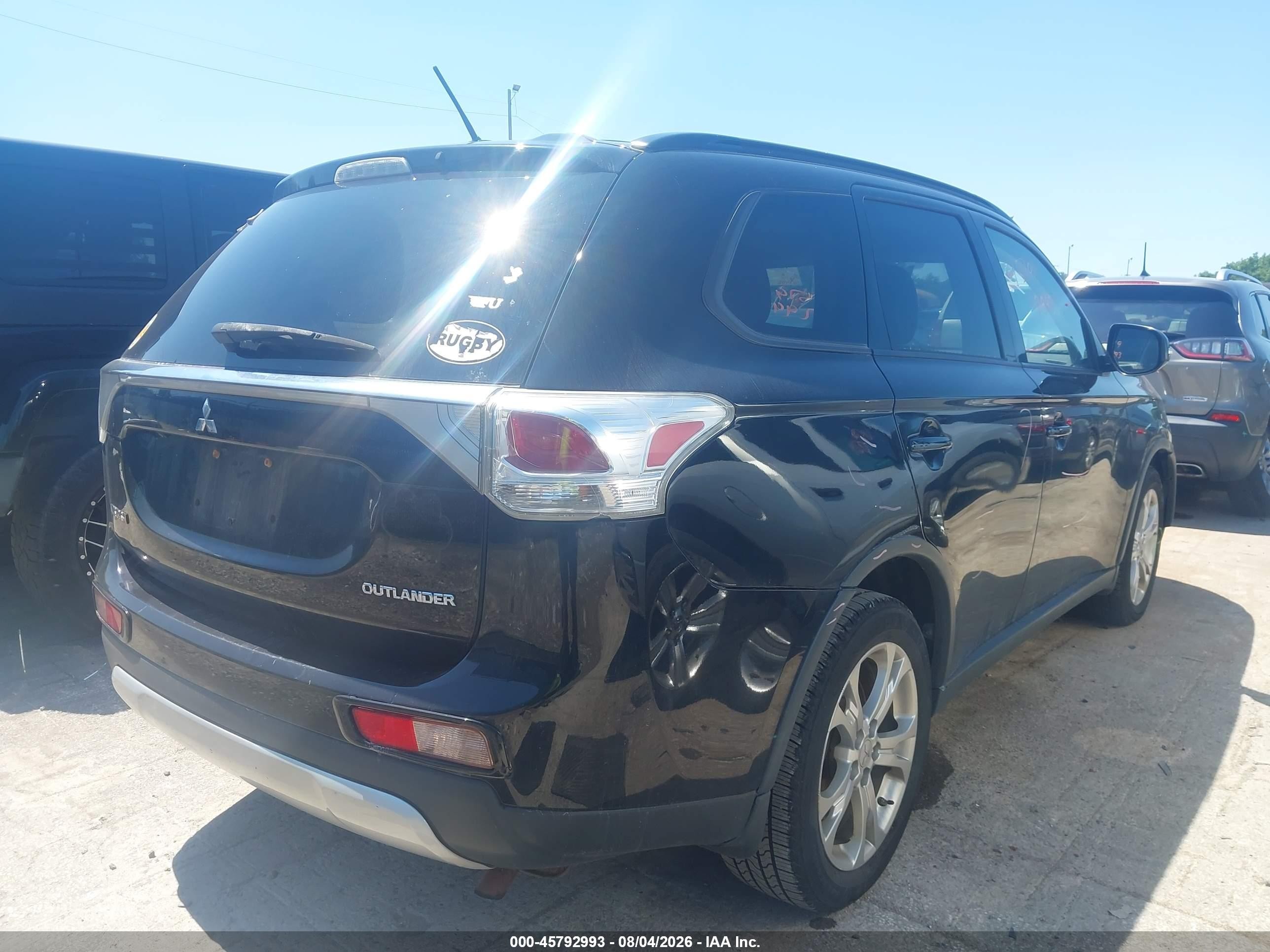 2015 Mitsubishi Outlander Se Черный vin: JA4AD3A38FZ004055