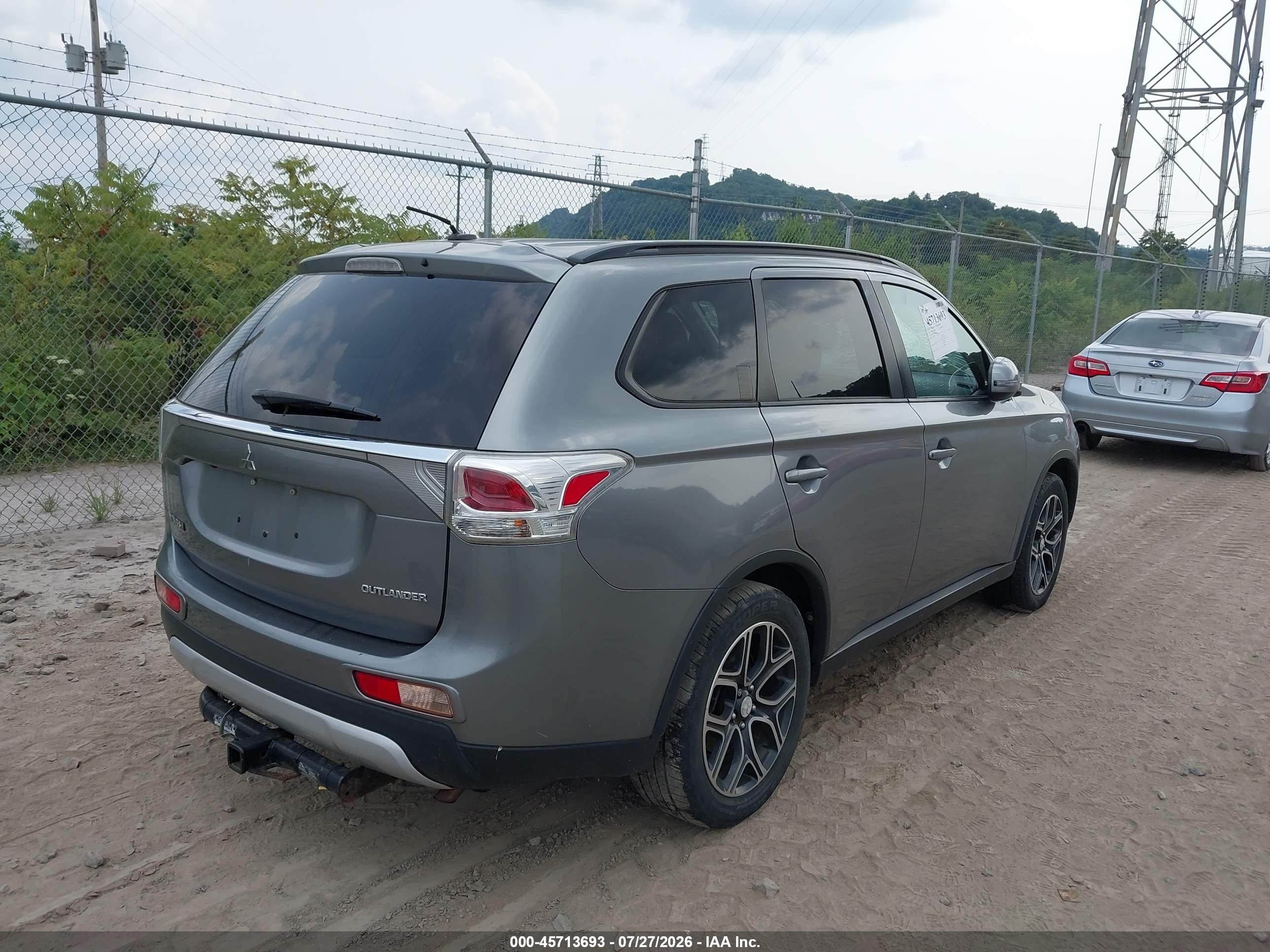 2015 Mitsubishi Outlander Se Серый vin: JA4AD3A38FZ011345