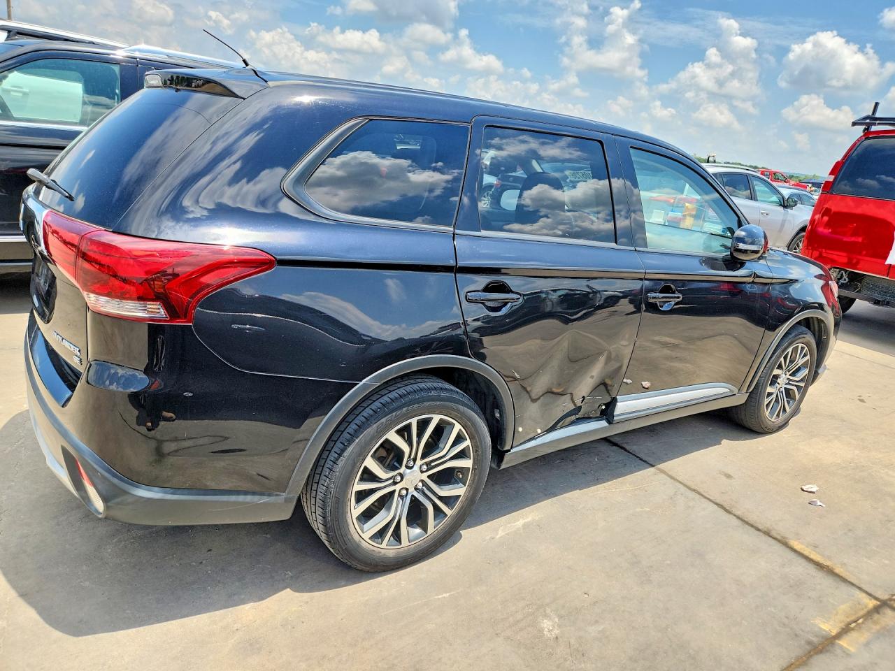 2016 Mitsubishi Outlander Se Черный vin: JA4AD3A38GZ011797