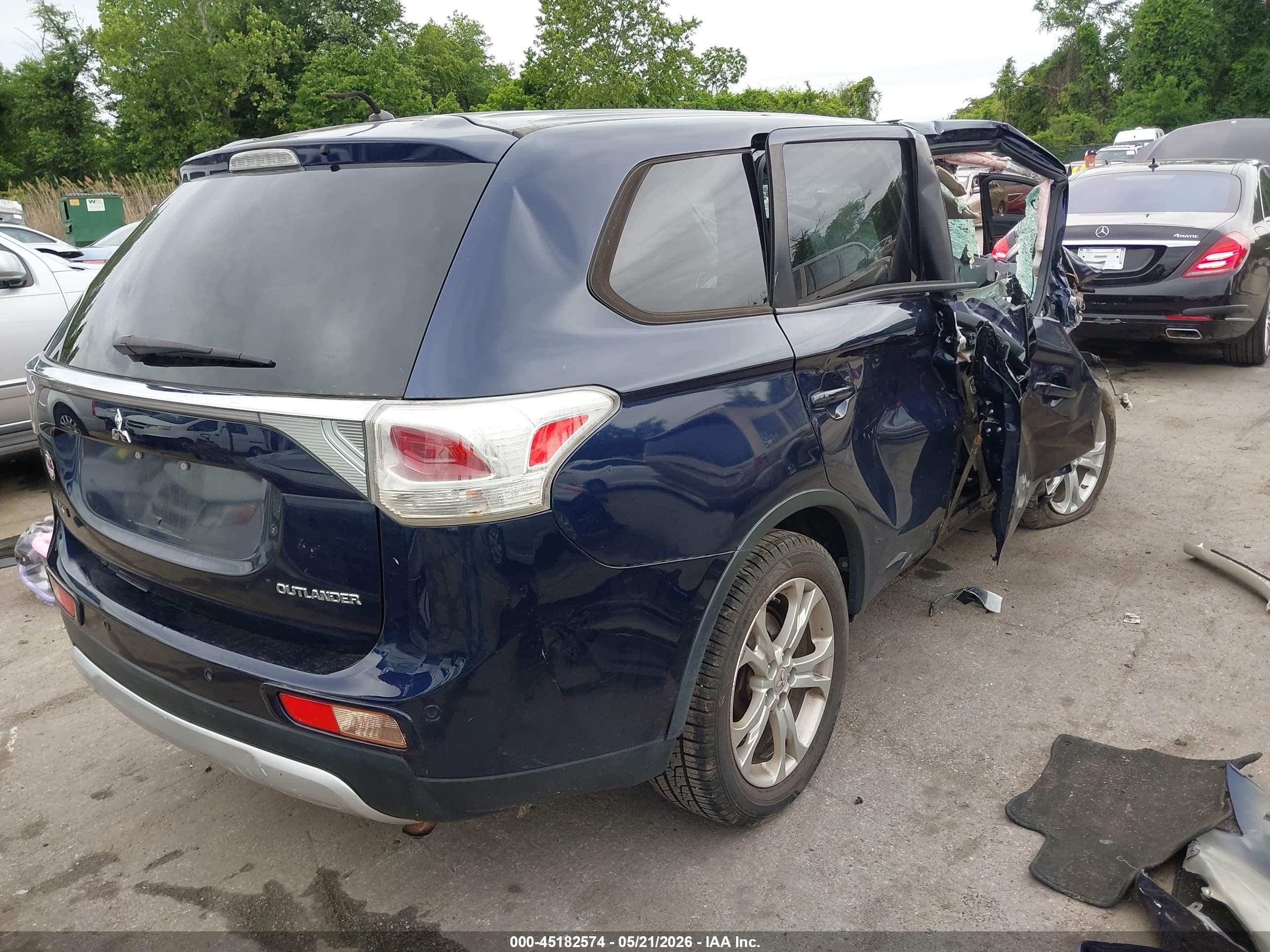 2015 Mitsubishi Outlander Se Blue vin: JA4AD3A39FZ005876