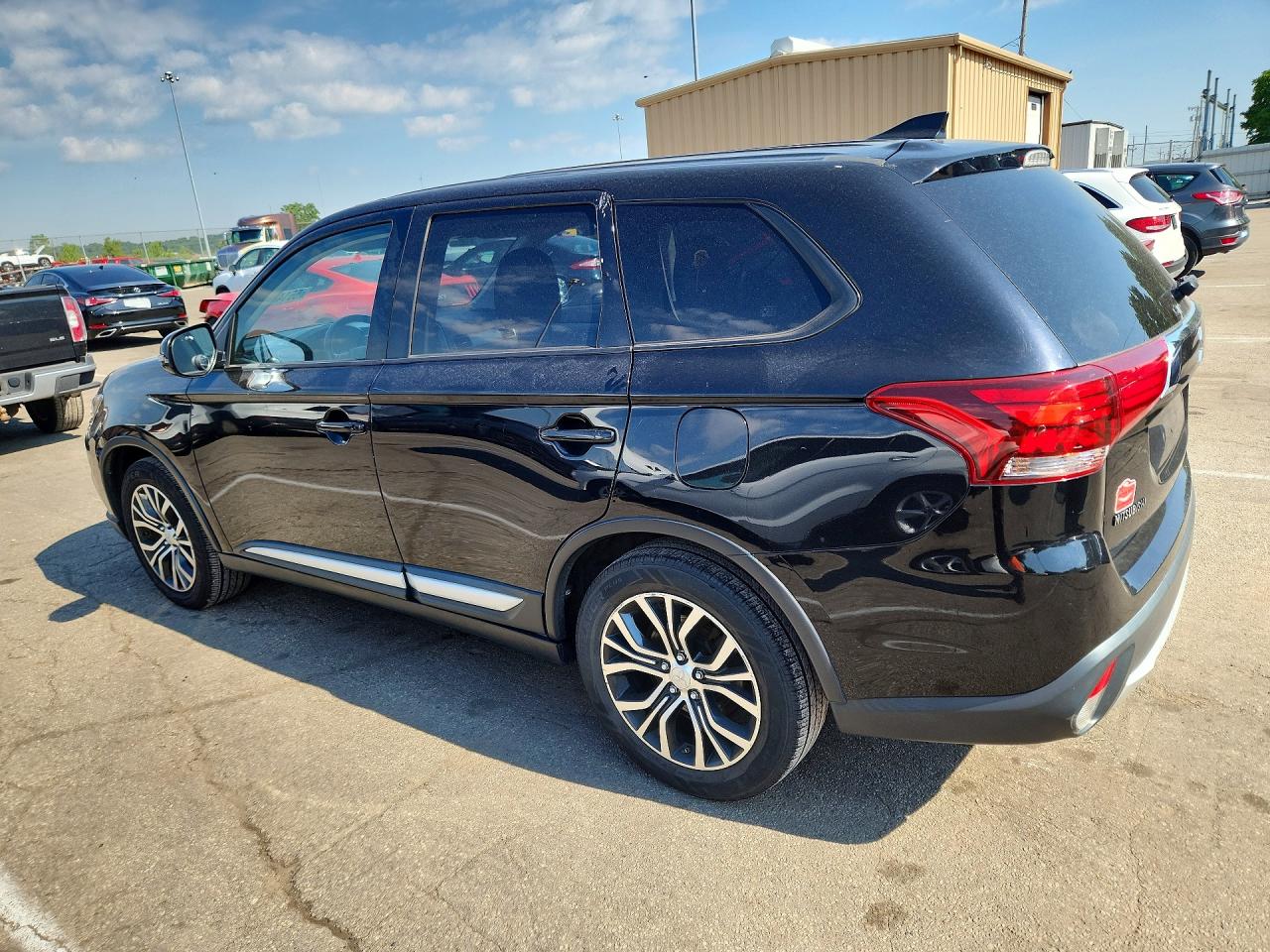 2017 Mitsubishi Outlander Se Black vin: JA4AD3A39HZ000289
