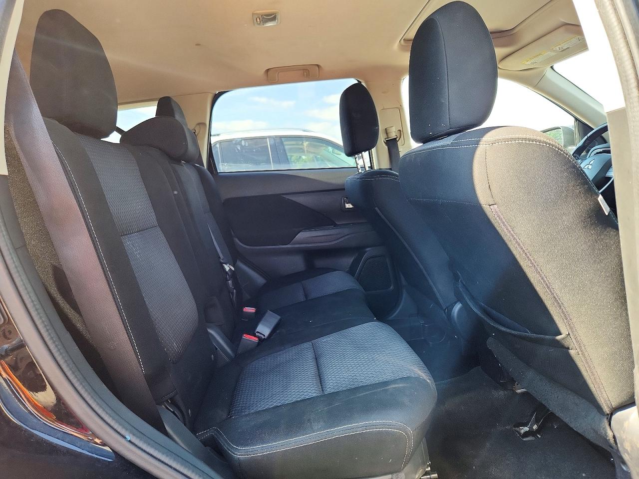 2017 Mitsubishi Outlander Se Black vin: JA4AD3A39HZ000289