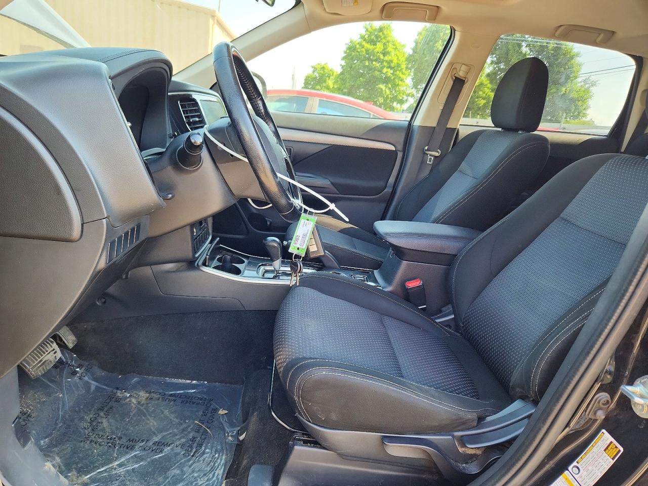 2017 Mitsubishi Outlander Se Black vin: JA4AD3A39HZ000289