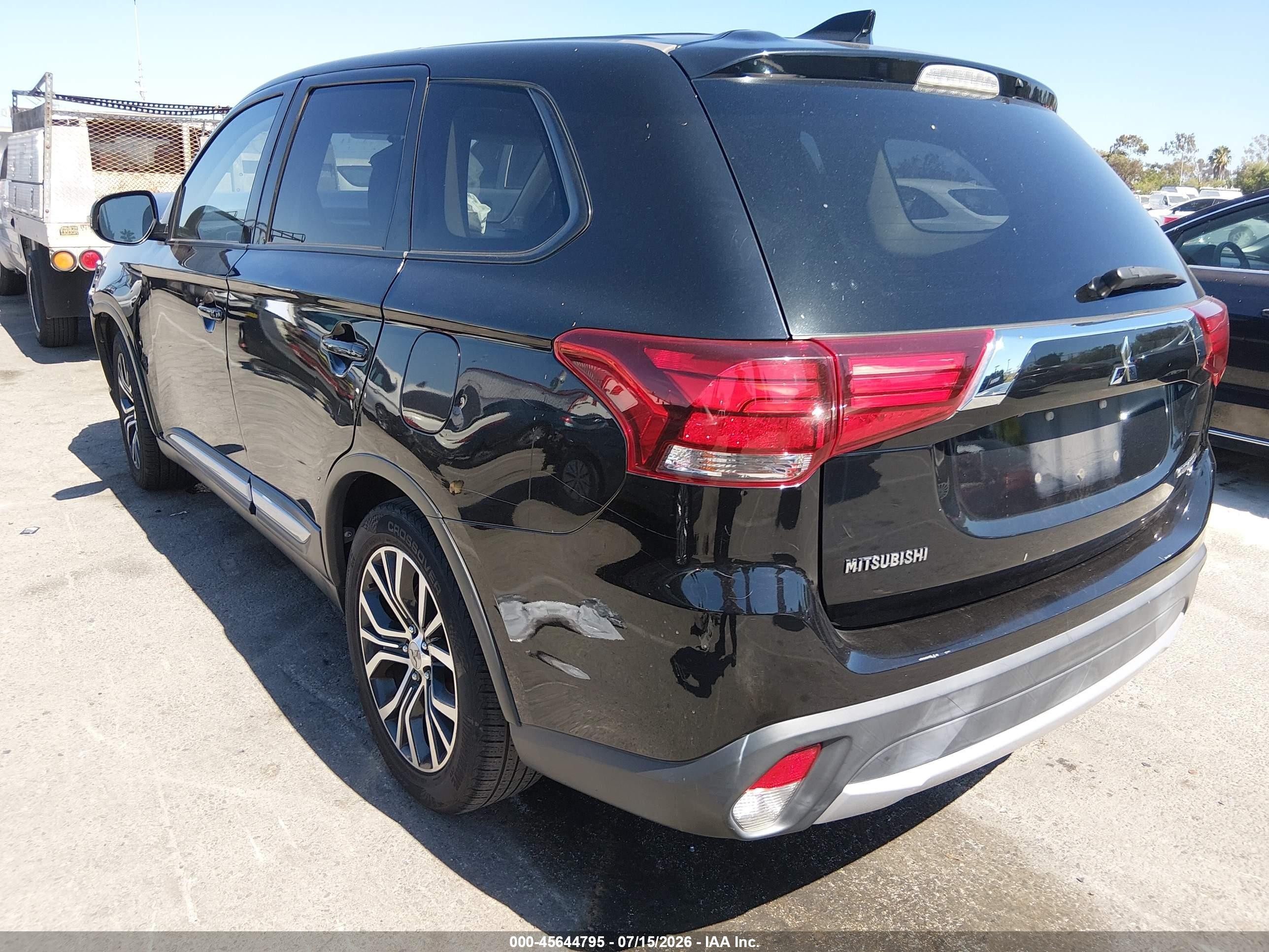 2018 Mitsubishi Outlander Se Black vin: JA4AD3A39JZ042497