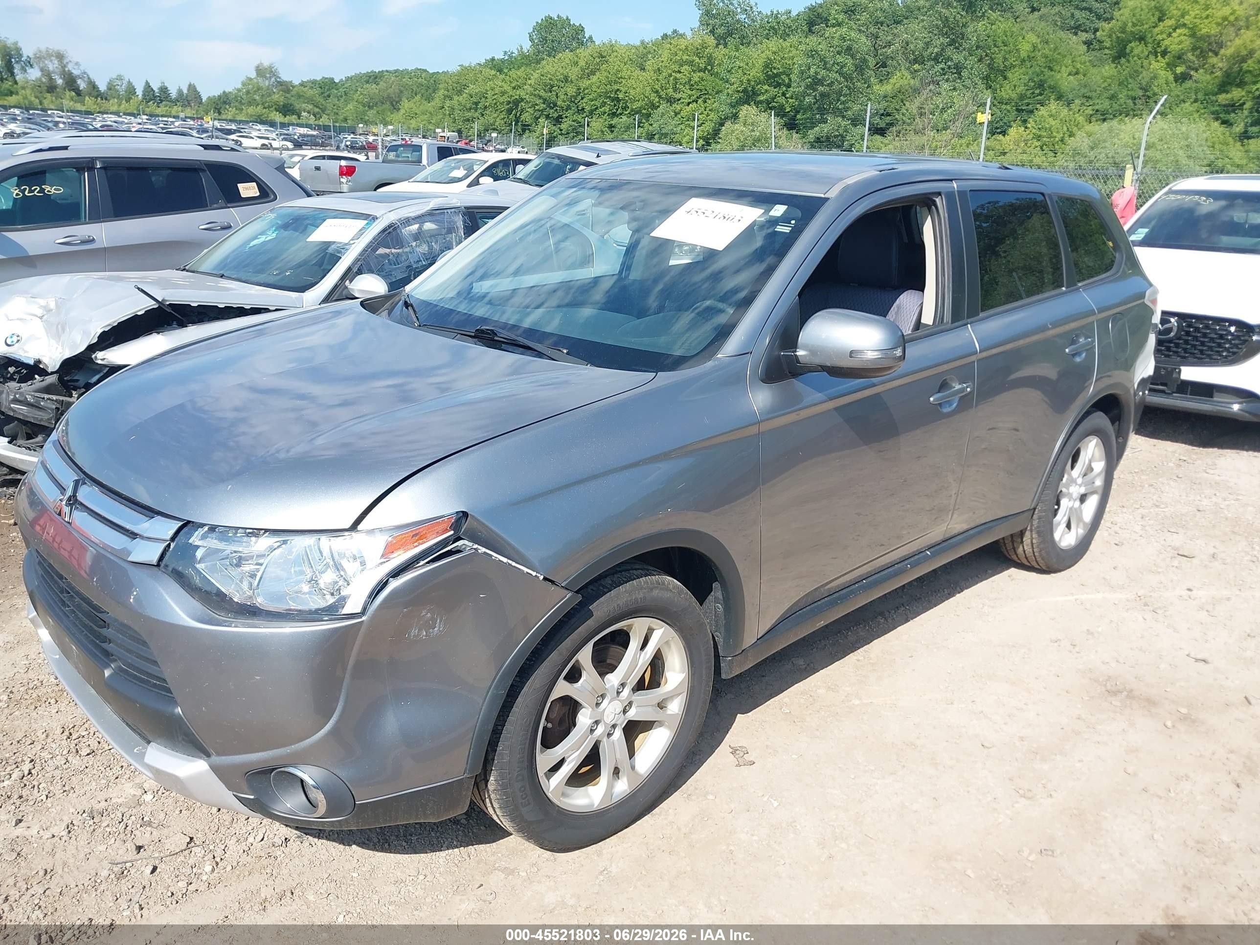 2015 Mitsubishi Outlander Se Gray vin: JA4AD3A3XFZ008902