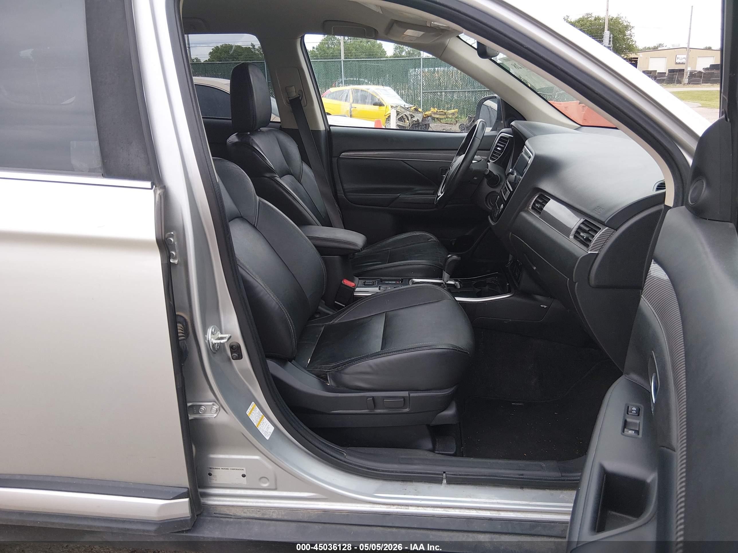 2019 Mitsubishi Outlander Sel Silver vin: JA4AD3A3XKZ024950