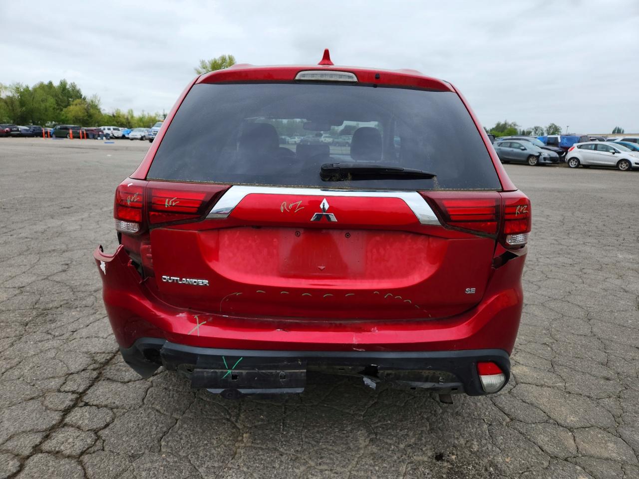 2020 Mitsubishi Outlander Se Red vin: JA4AD3A3XLZ004442