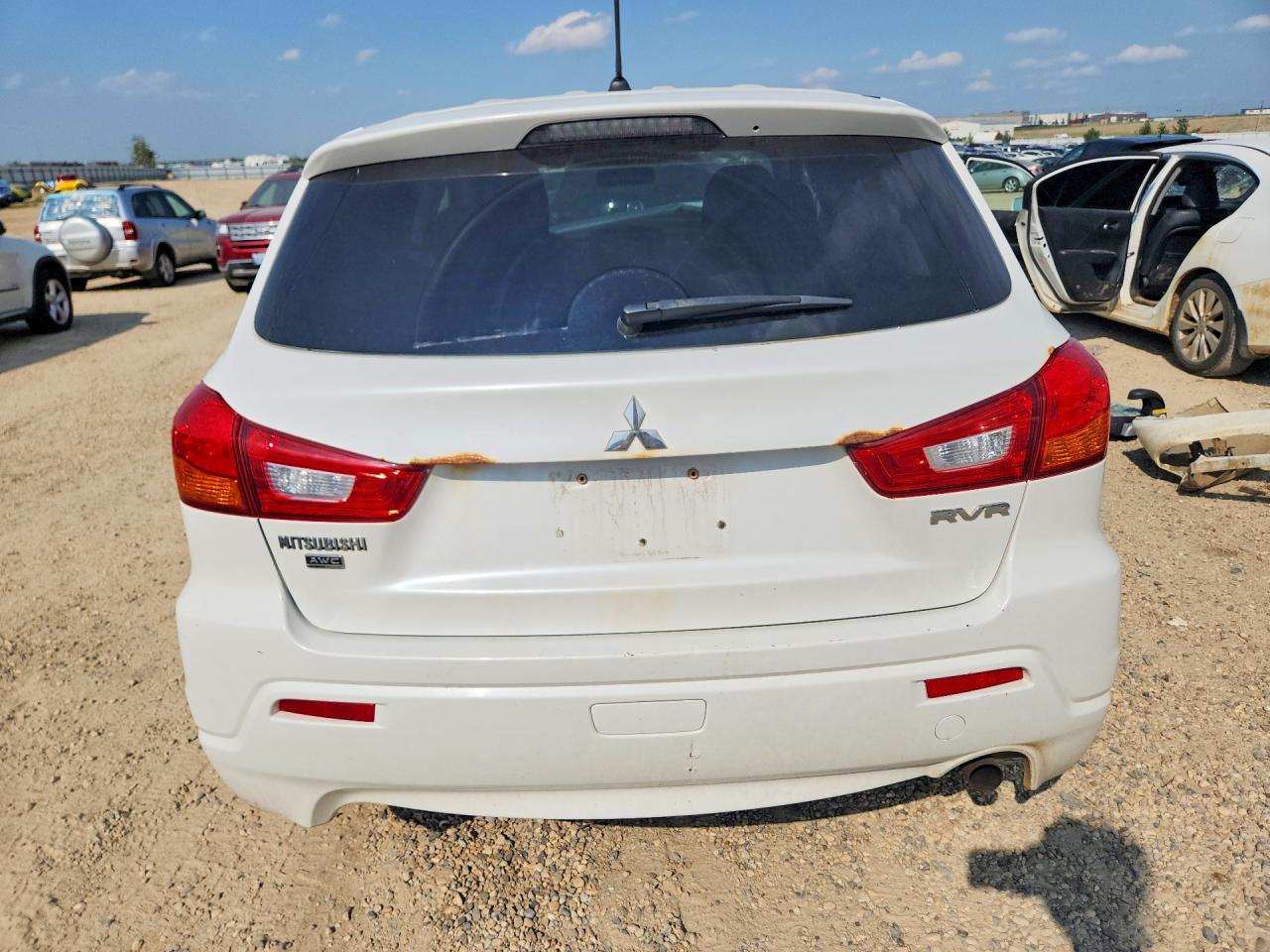 2012 Mitsubishi Rvr Se White vin: JA4AJ3AU1CZ604185