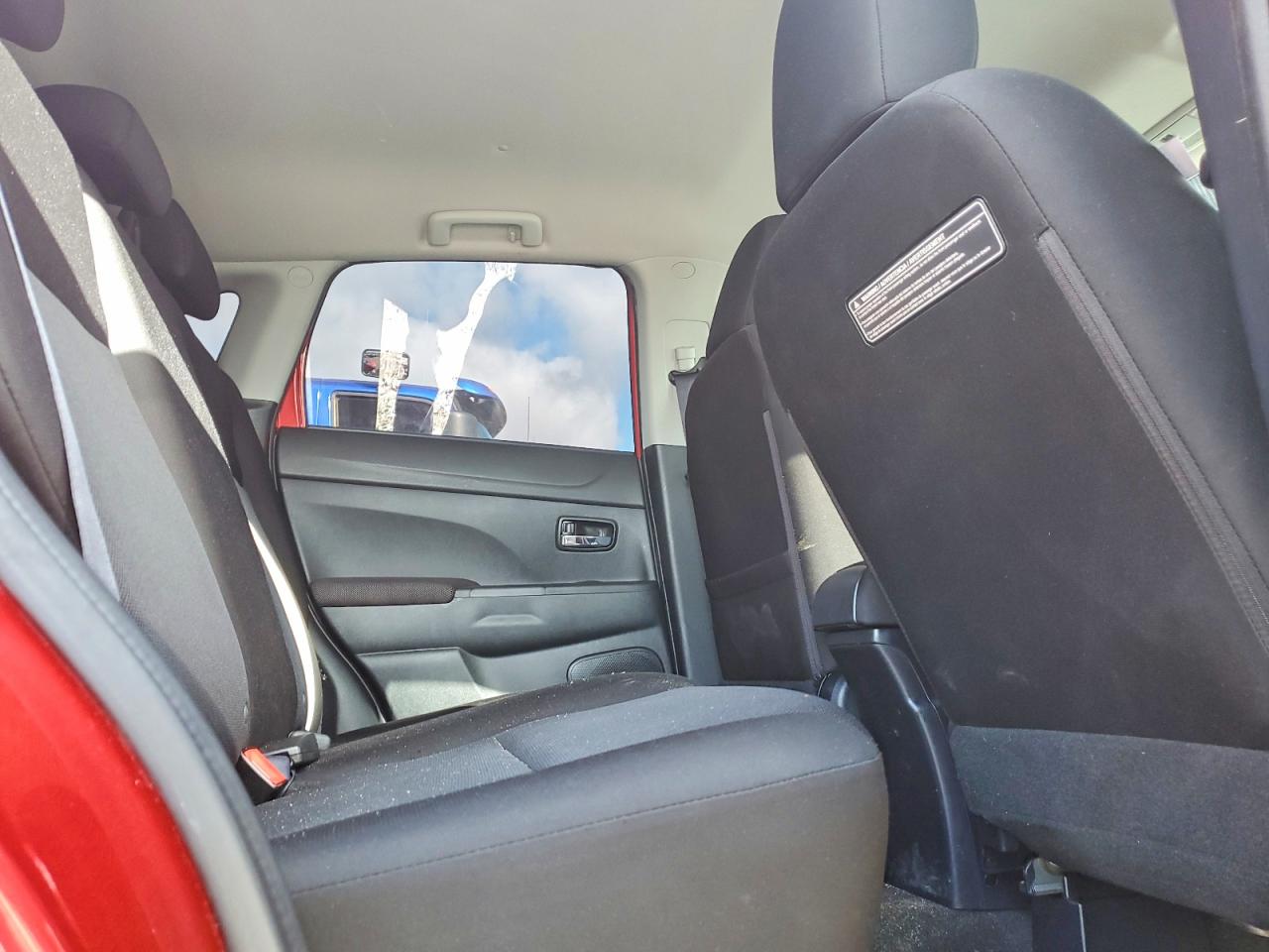 2011 Mitsubishi Rvr Se Red vin: JA4AJ3AU7BZ605341