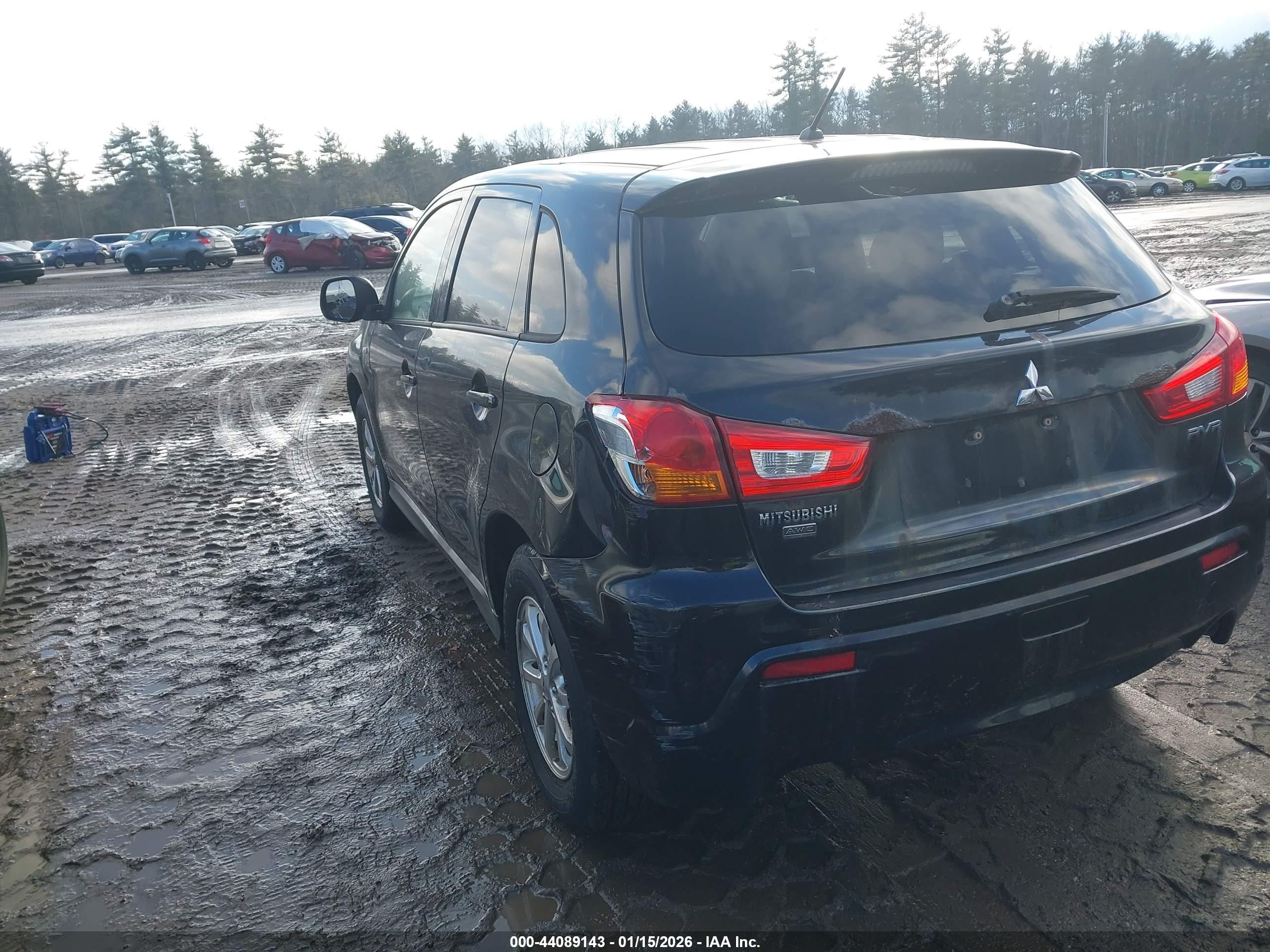2011 Mitsubishi Rvr Se Черный vin: JA4AJ3AUXBZ608038