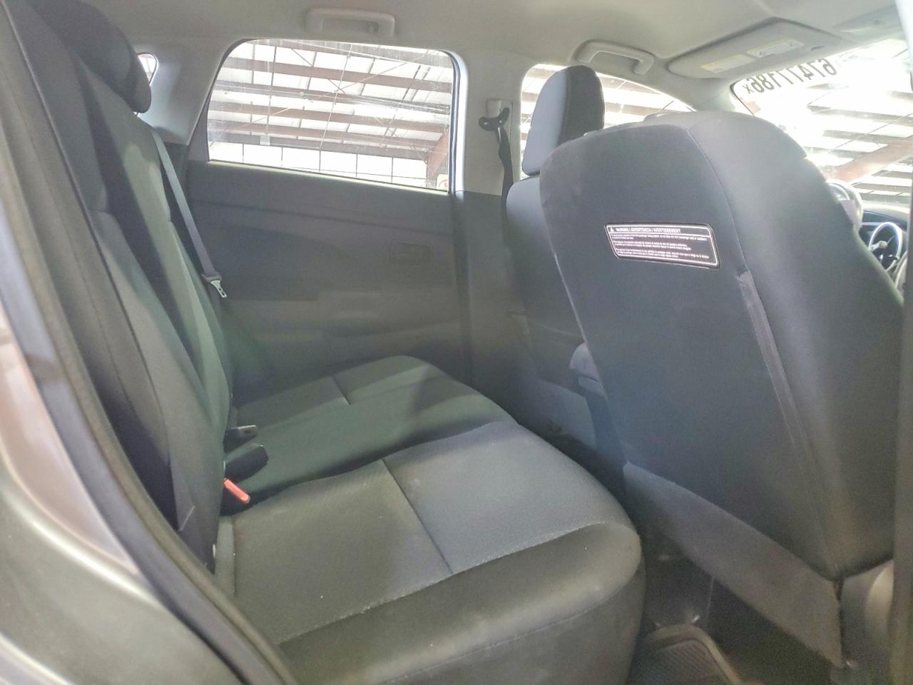 2012 Mitsubishi Outlander Sport Es Silver vin: JA4AP3AU0CZ002375