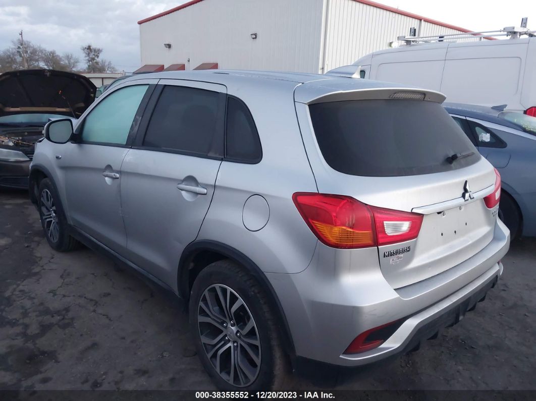 2019 Mitsubishi Outlander Sport 2.0 Es Silver vin: JA4AP3AU0KU007555