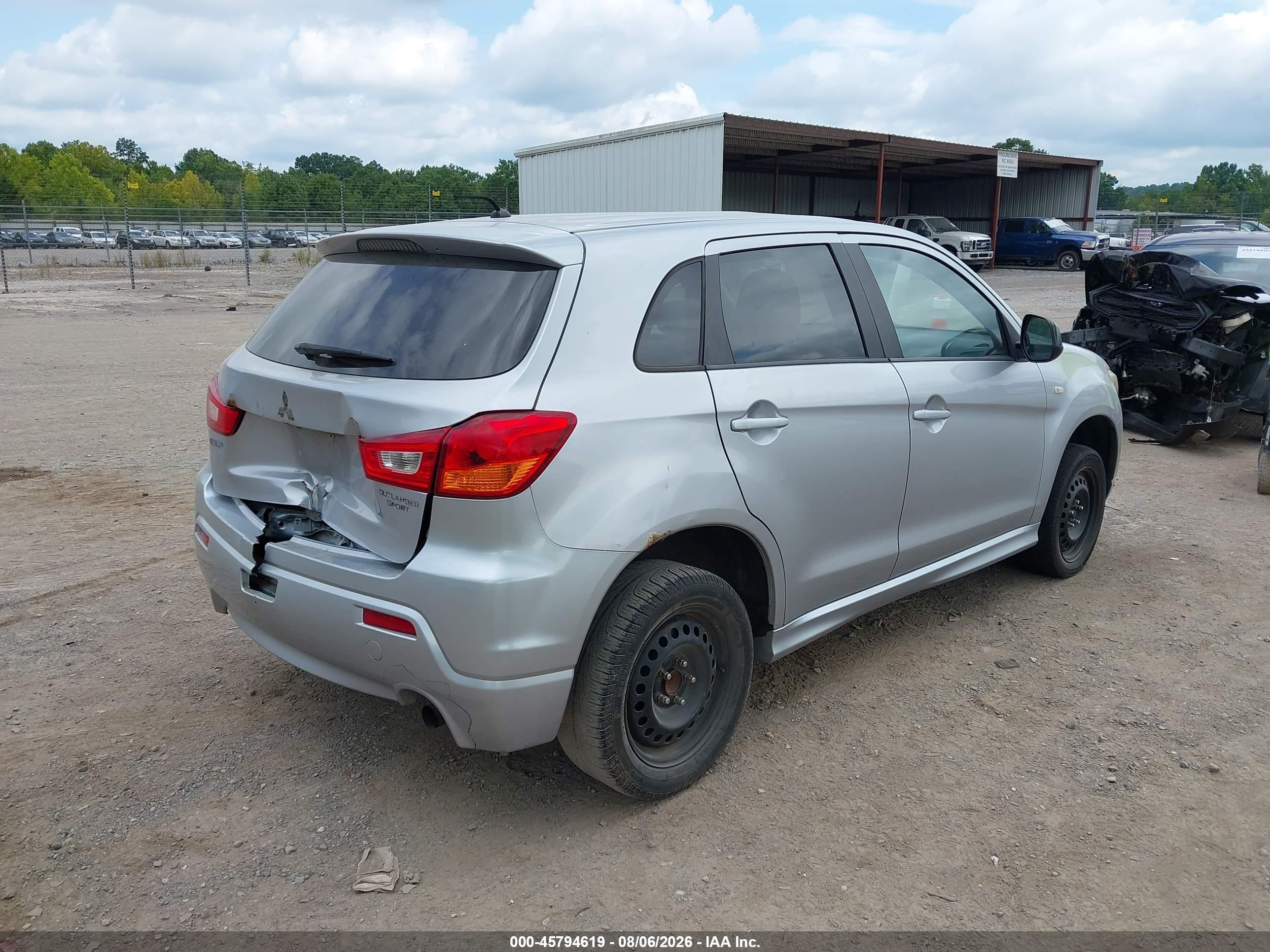 2011 Mitsubishi Outlander Sport Es Silver vin: JA4AP3AU1BZ002433