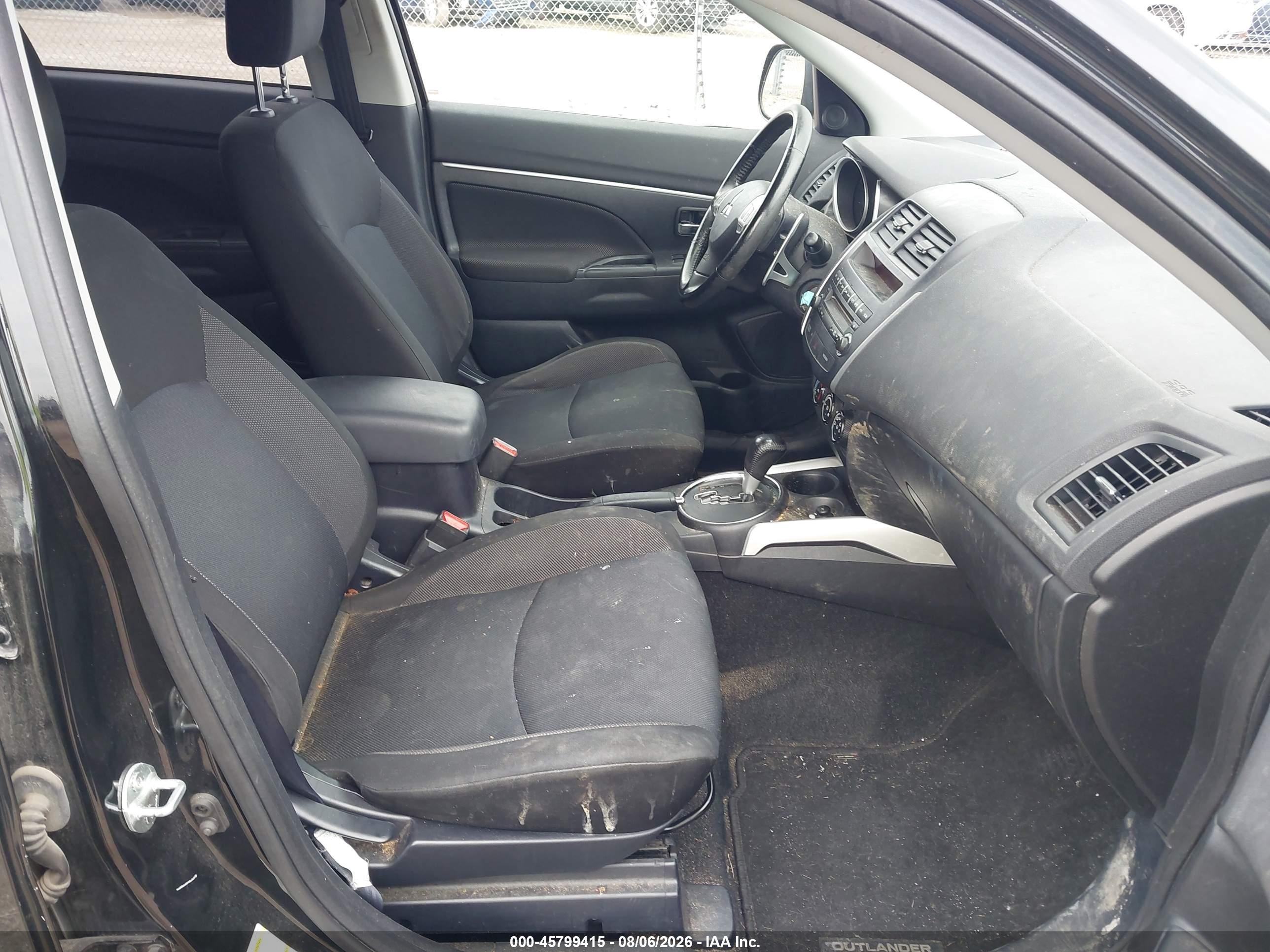 2011 Mitsubishi Outlander Sport Es Черный vin: JA4AP3AU1BZ008975