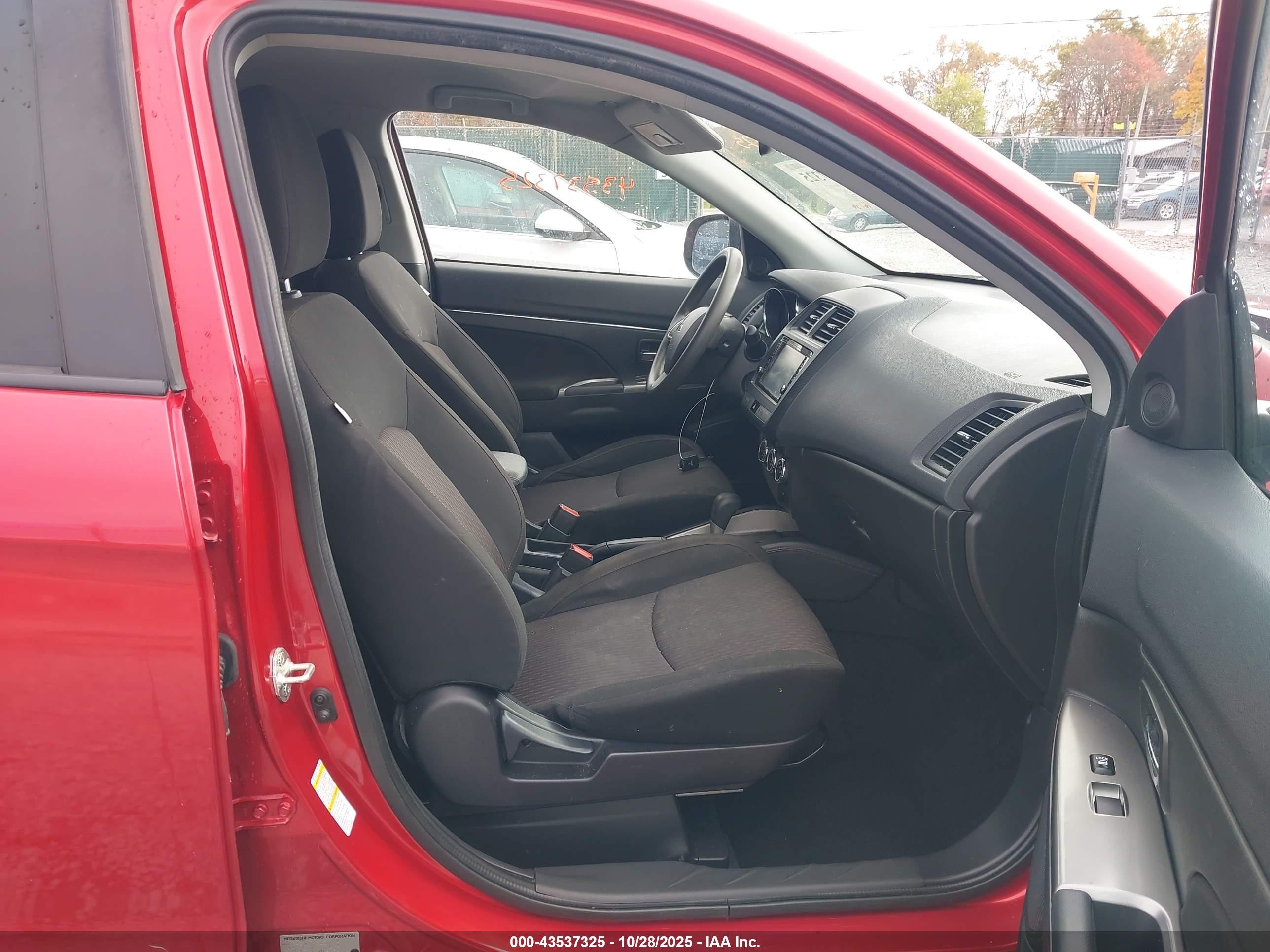 2019 Mitsubishi Outlander Sport 2.0 Es Red vin: JA4AP3AU3KU002852